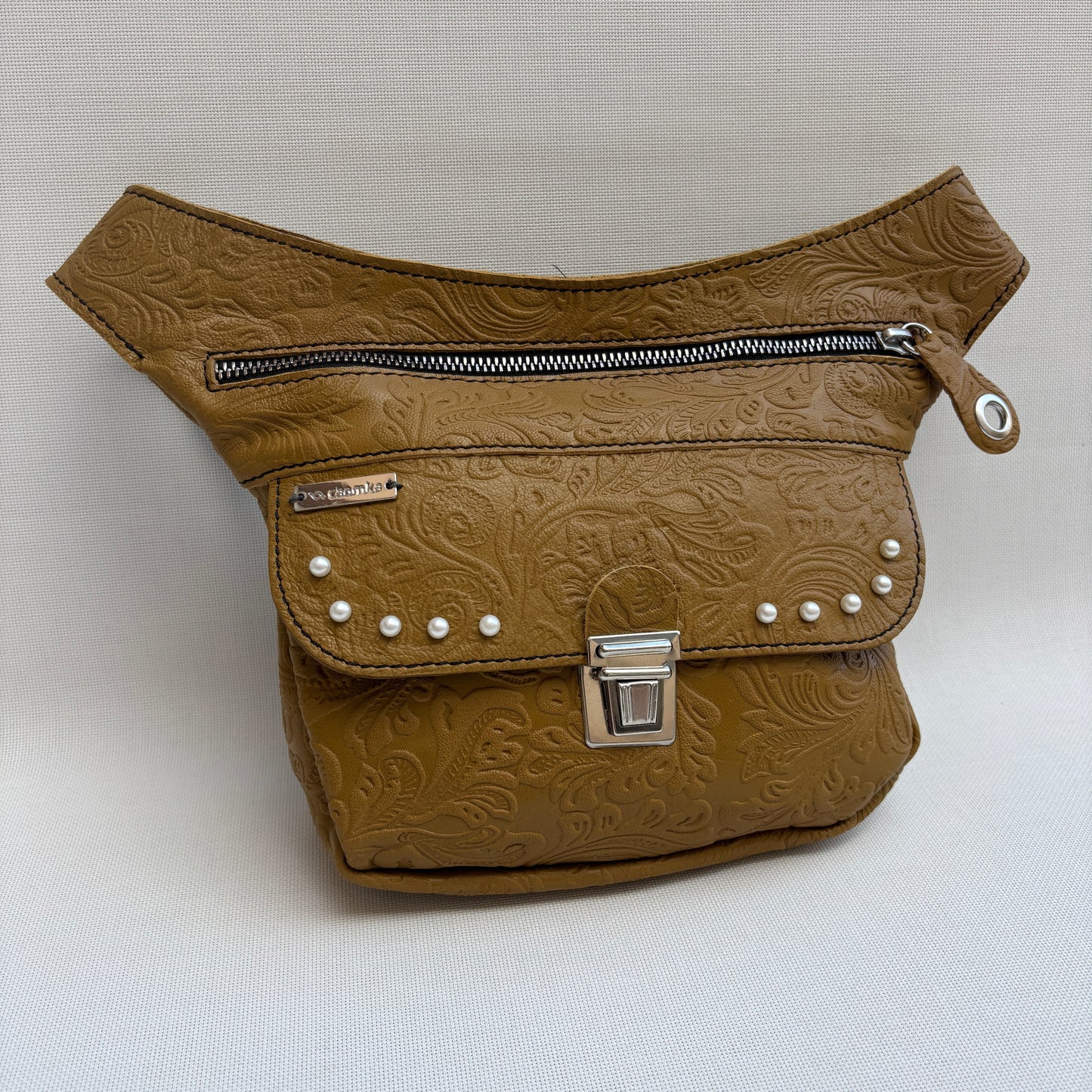 Riñonera Mini "Premium Camel Pearls" · Piel · Pieza Única Núm. 17961