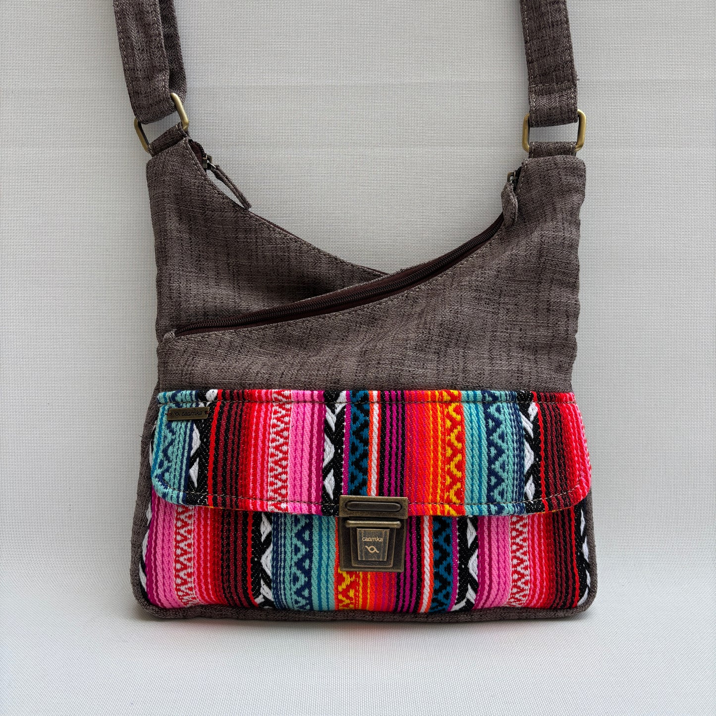 Bolso Bandolera Súper Caomka "Boho Fuego Tierra" · Pieza Única Núm. 19043