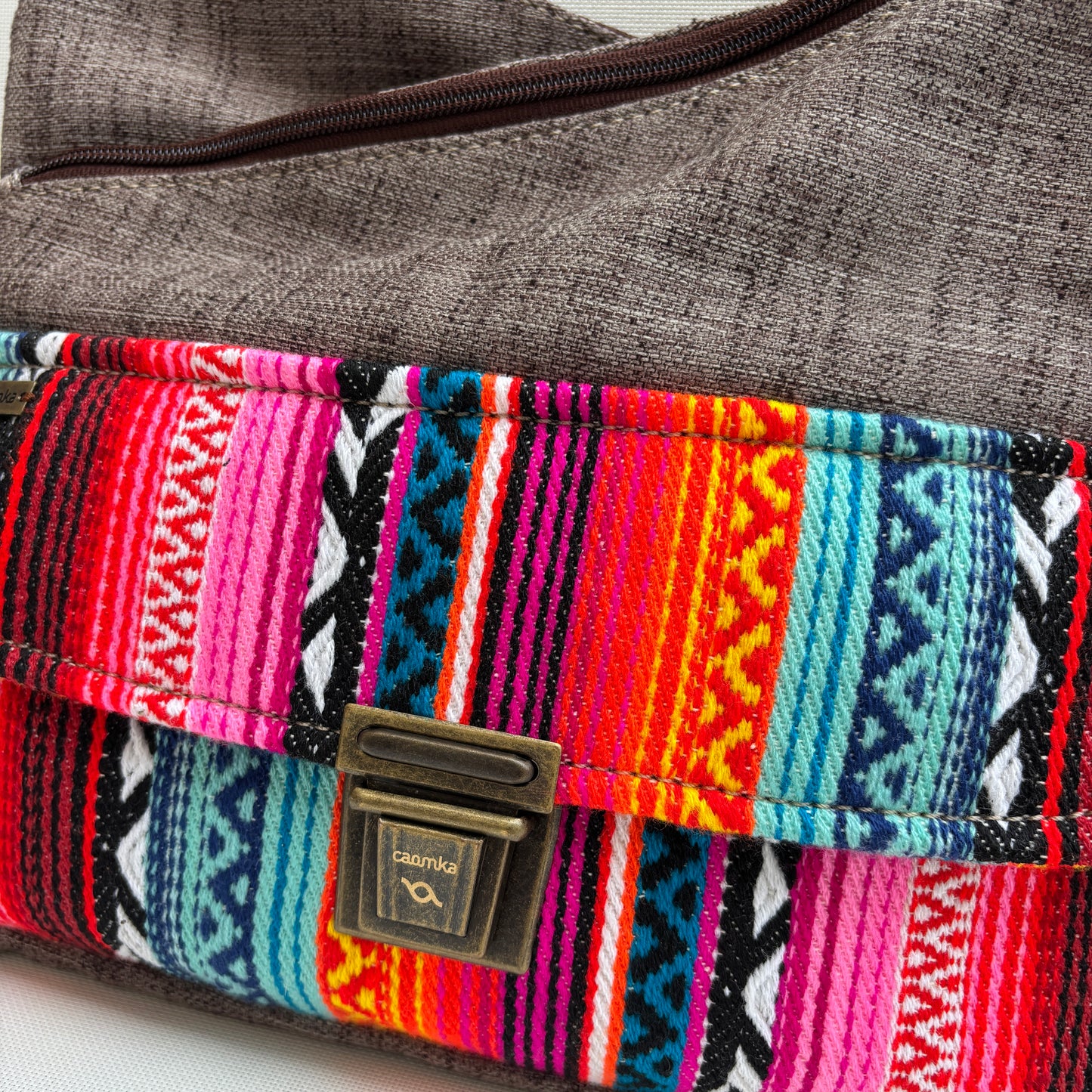 Bolso Bandolera Súper Caomka "Boho Fuego Tierra" · Pieza Única Núm. 19043
