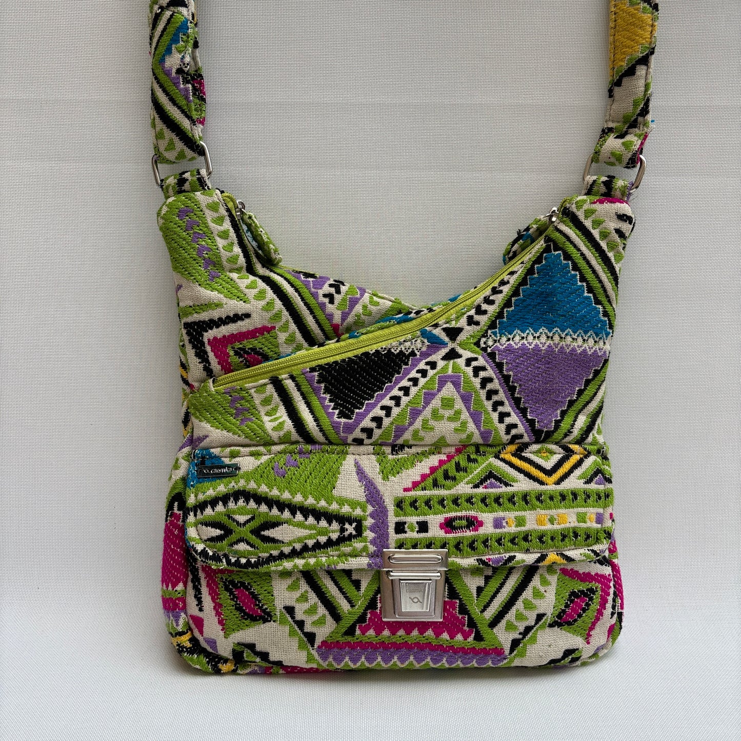 Bolso Bandolera Súper Caomka "Tribal Fresh”" · Pieza Única Núm. 19051