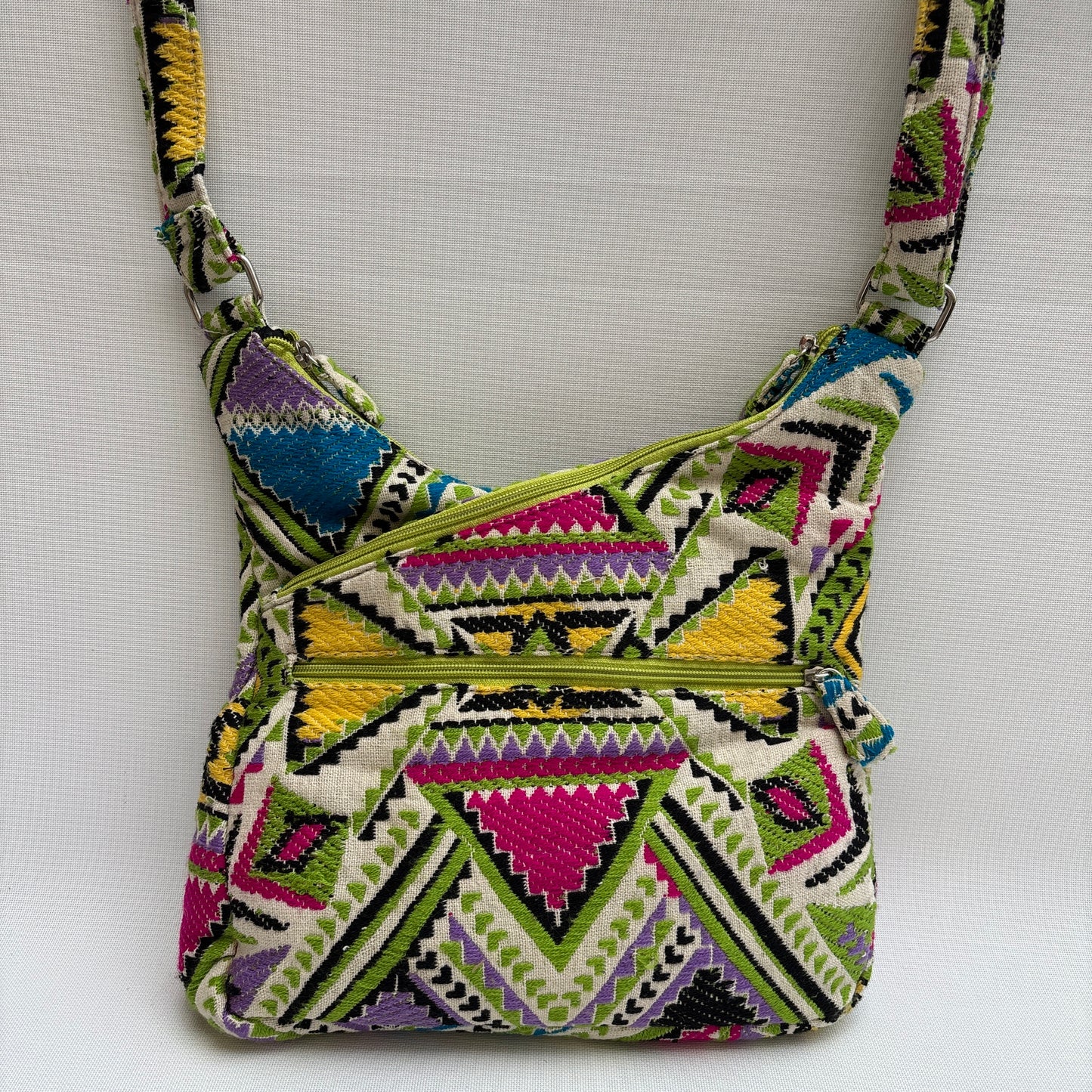 Bolso Bandolera Súper Caomka "Tribal Fresh”" · Pieza Única Núm. 19051