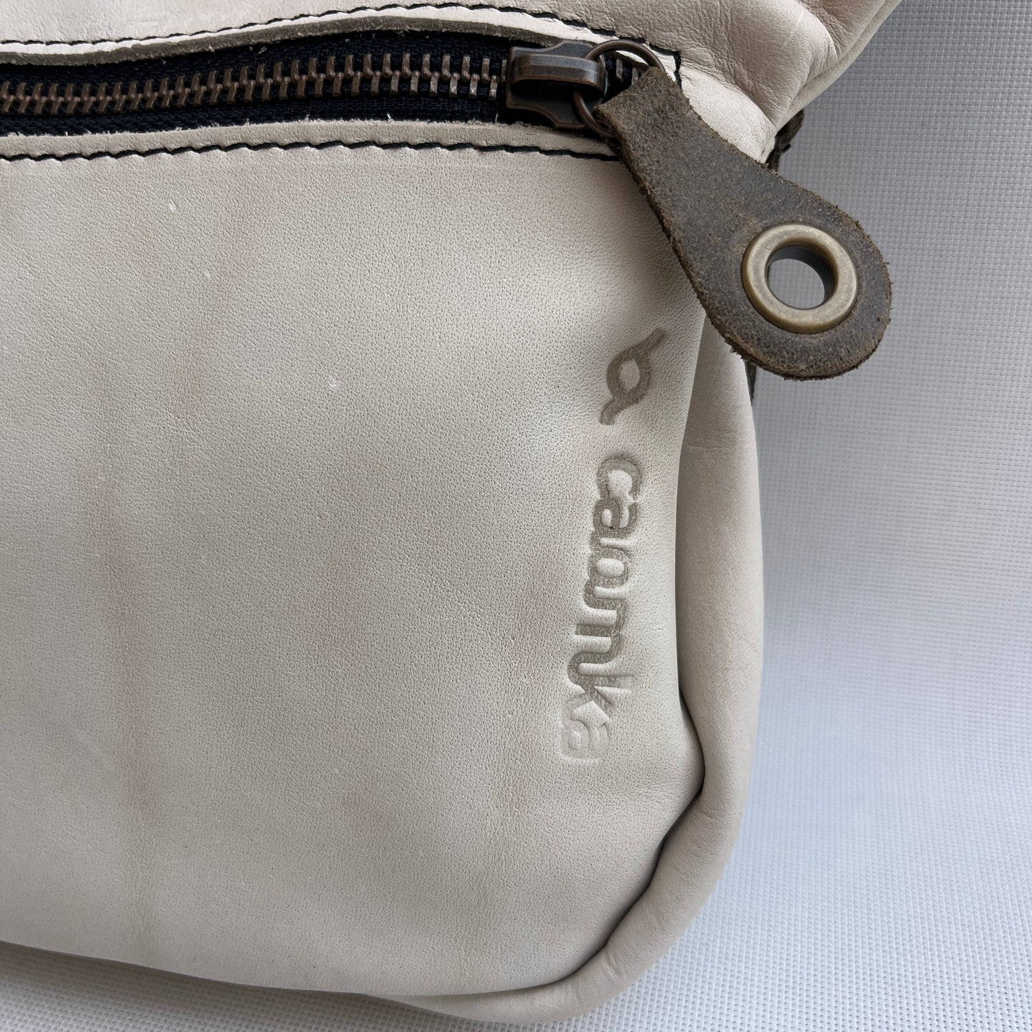 Premium Spring Fantasy Vintage · Piel - Cuero · Pieza Exclusiva Núm. 15052
