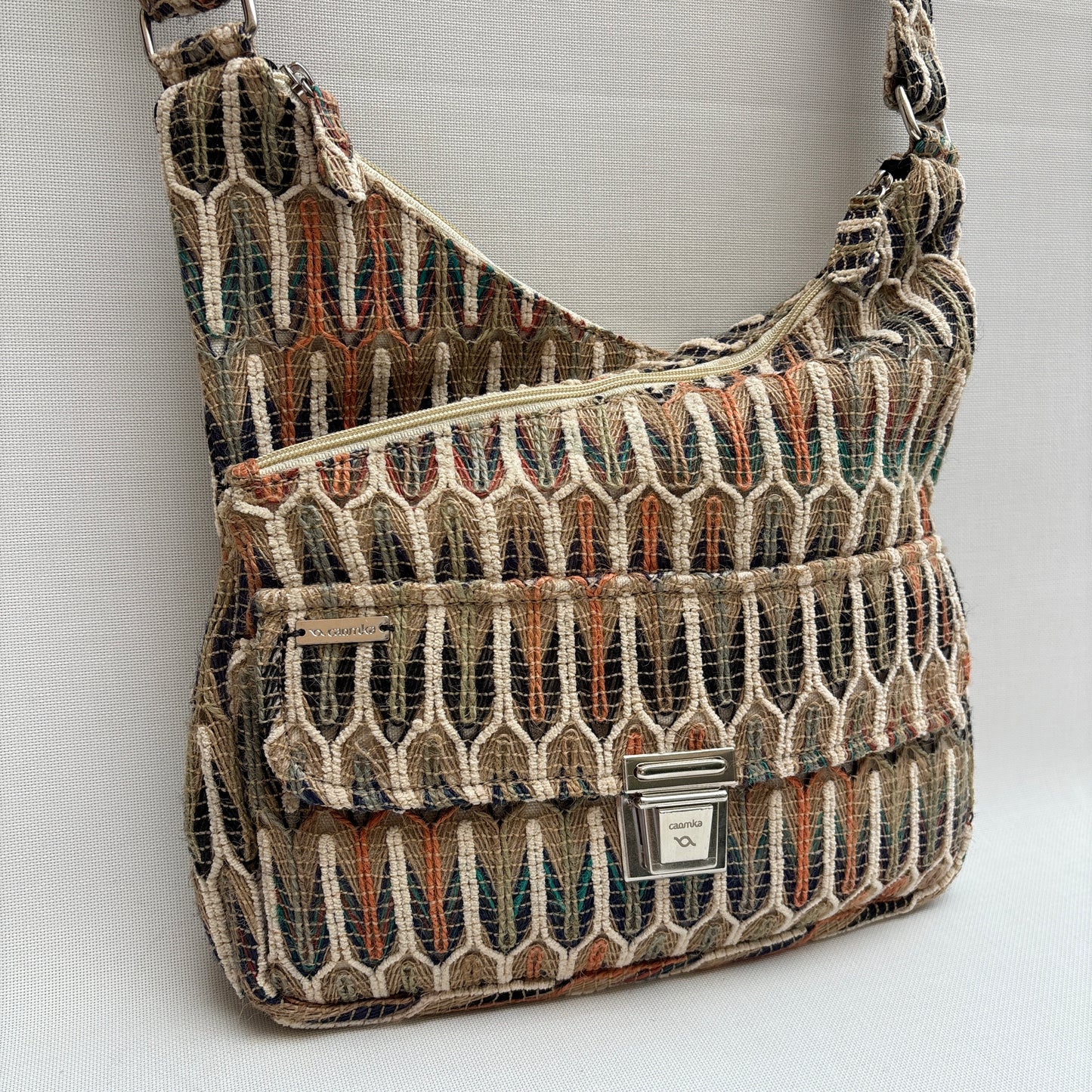 Bolso Bandolera Súper Caomka "Raíces Salvajes" · Pieza Única Núm. 19045