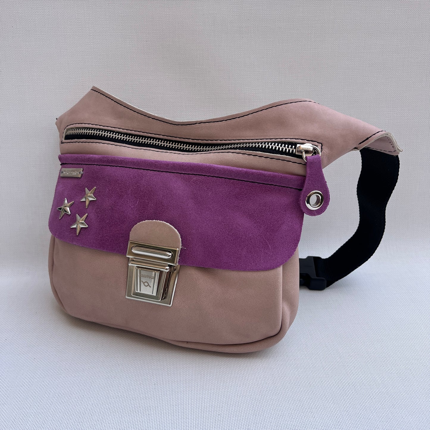 Premium Stars Fantasy Pink · Piel - Cuero · Pieza Exclusiva Núm. 15057