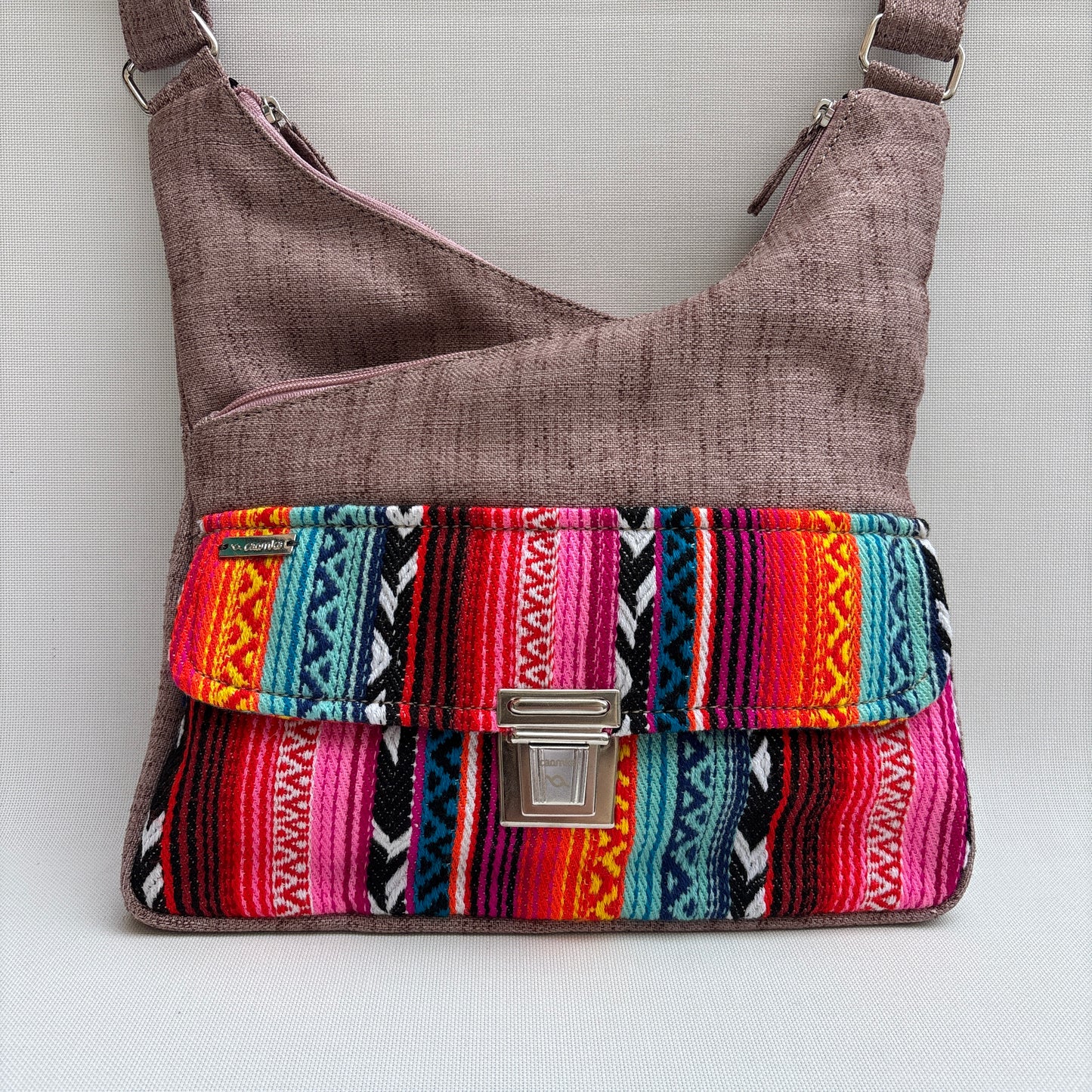 Bolso Bandolera Súper Caomka "Rosa Tribal Glow" · Pieza Única Núm. 19053