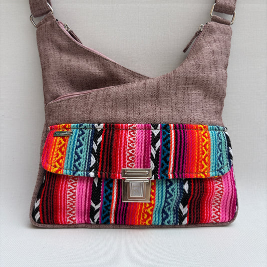 Bolso Bandolera Súper Caomka "Rosa Tribal Glow" · Pieza Única Núm. 19053