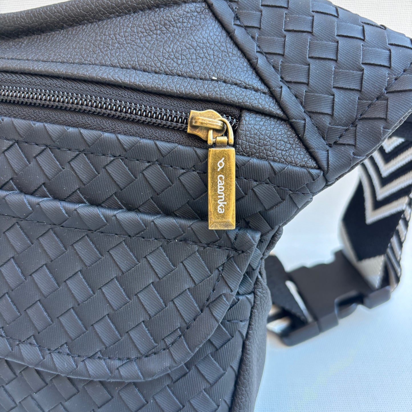 Riñonera "Special Black Top" · Polipiel · Pieza única Núm. 18334