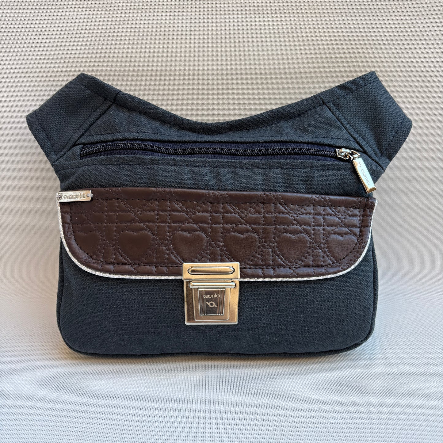 Riñonera "Special Hearts" + Bolsillo trasero · Pieza Única Núm. 18337