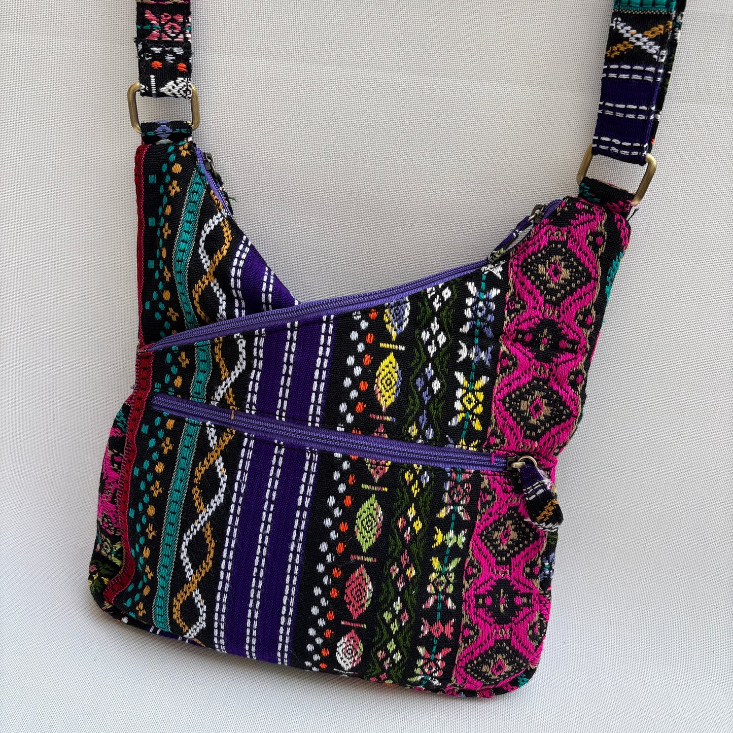 Bolso Bandolera Súper Caomka "Midnight Tribal Glow" · Pieza Única Núm. 19055
