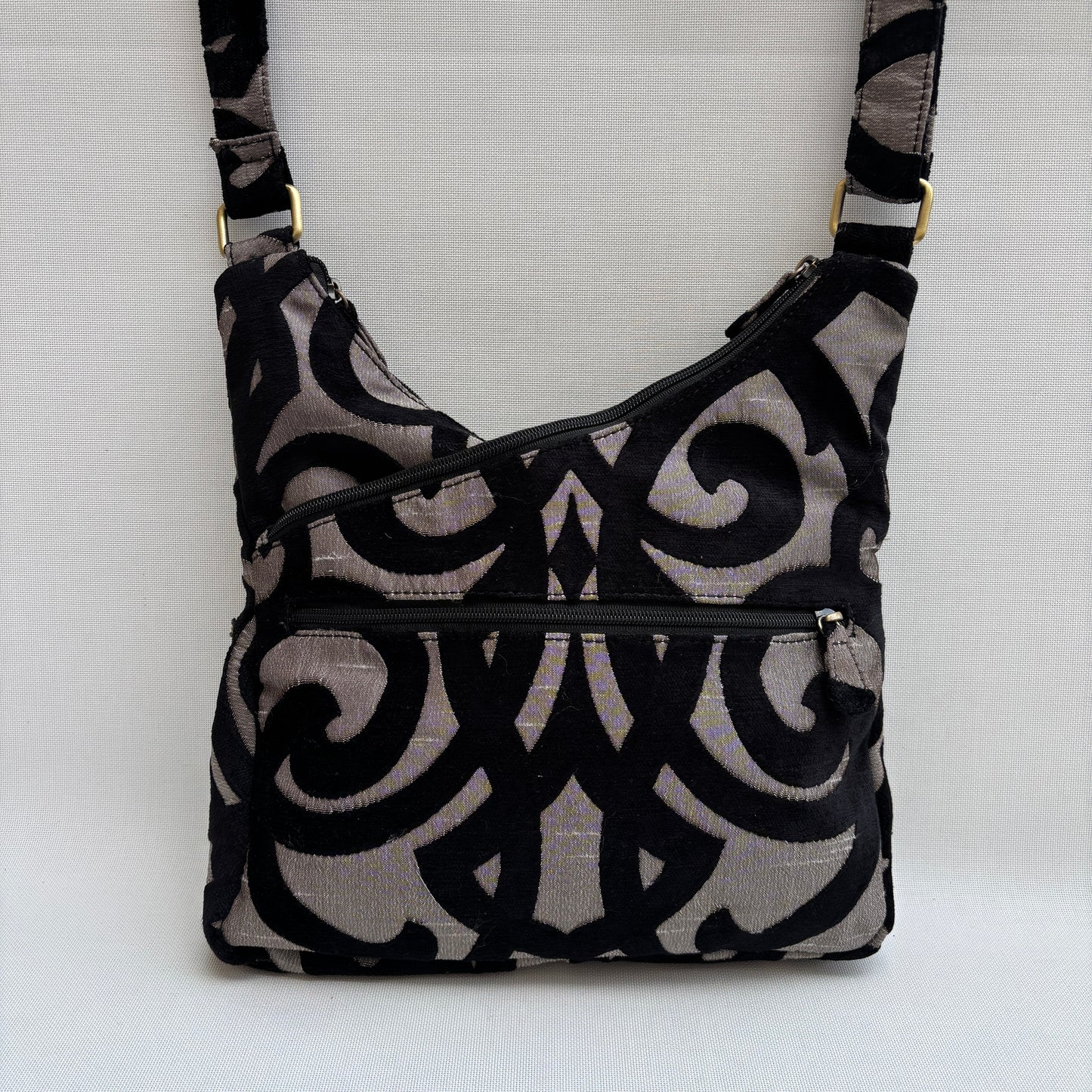 Bolso Bandolera Súper Caomka "Noir Baroque" · Pieza Única Núm. 19060