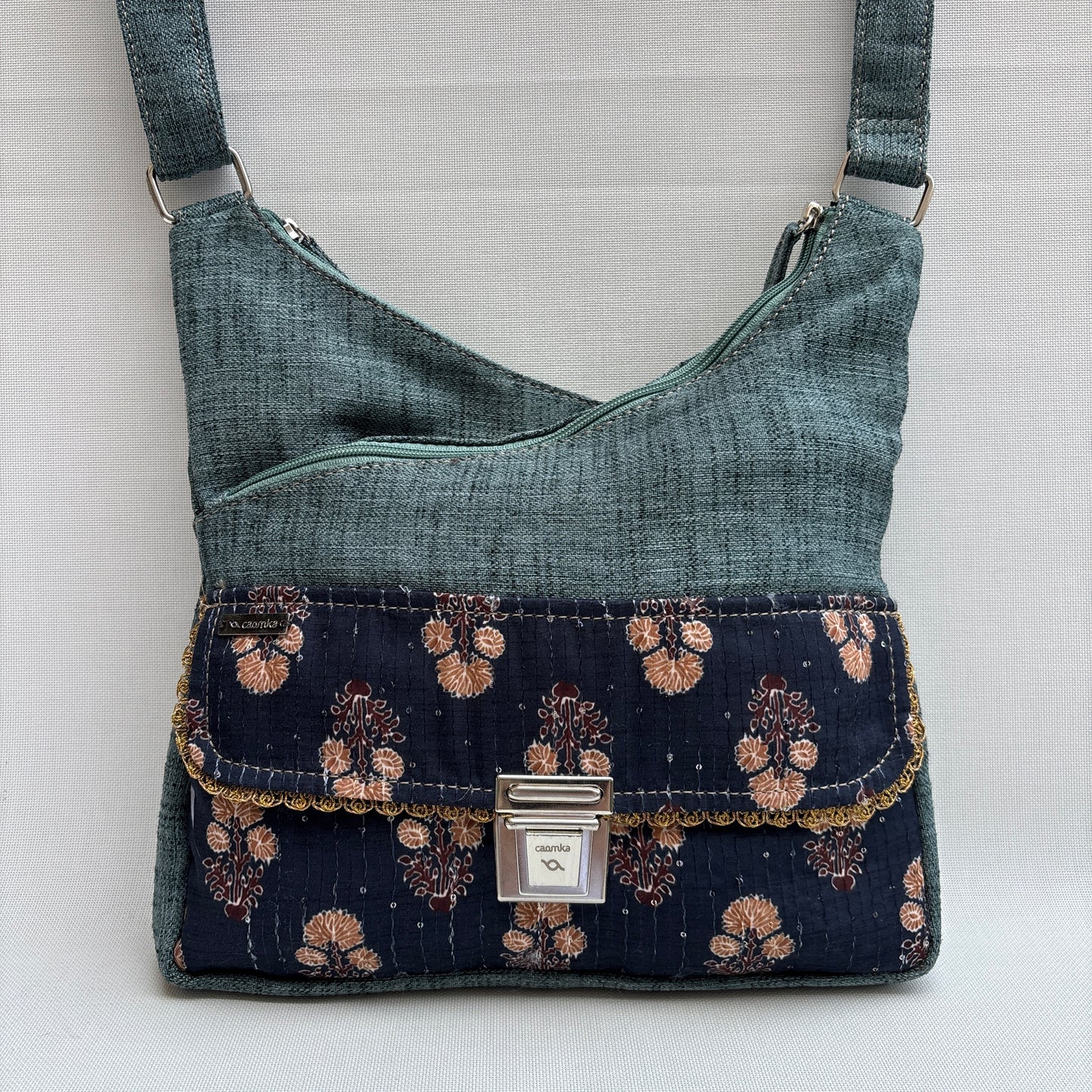 Bolso Bandolera Súper Caomka "Blue Heritage" · Pieza Única Núm. 19048