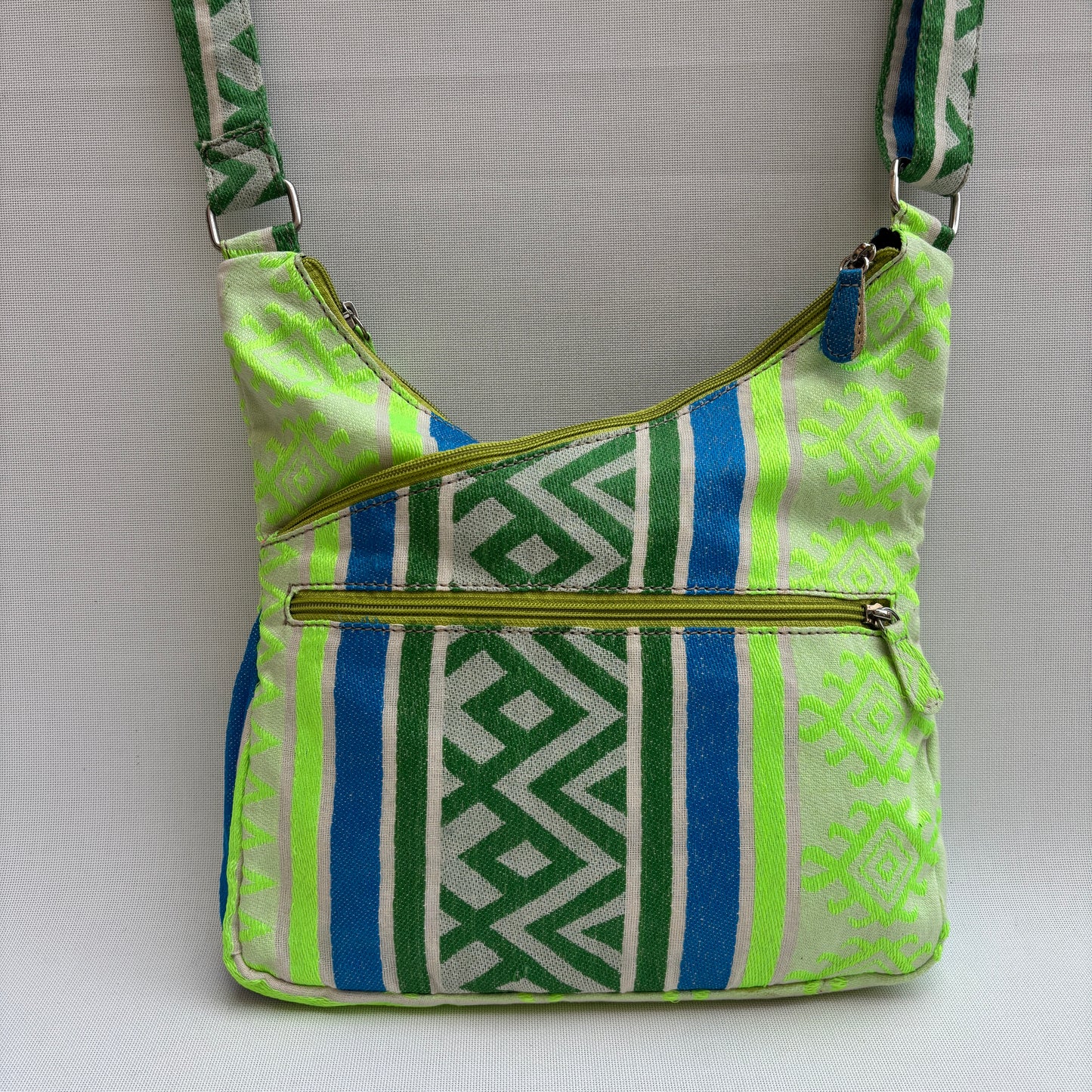 Bolso Bandolera Súper Caomka "Green Electric" · Pieza Única Núm. 19047