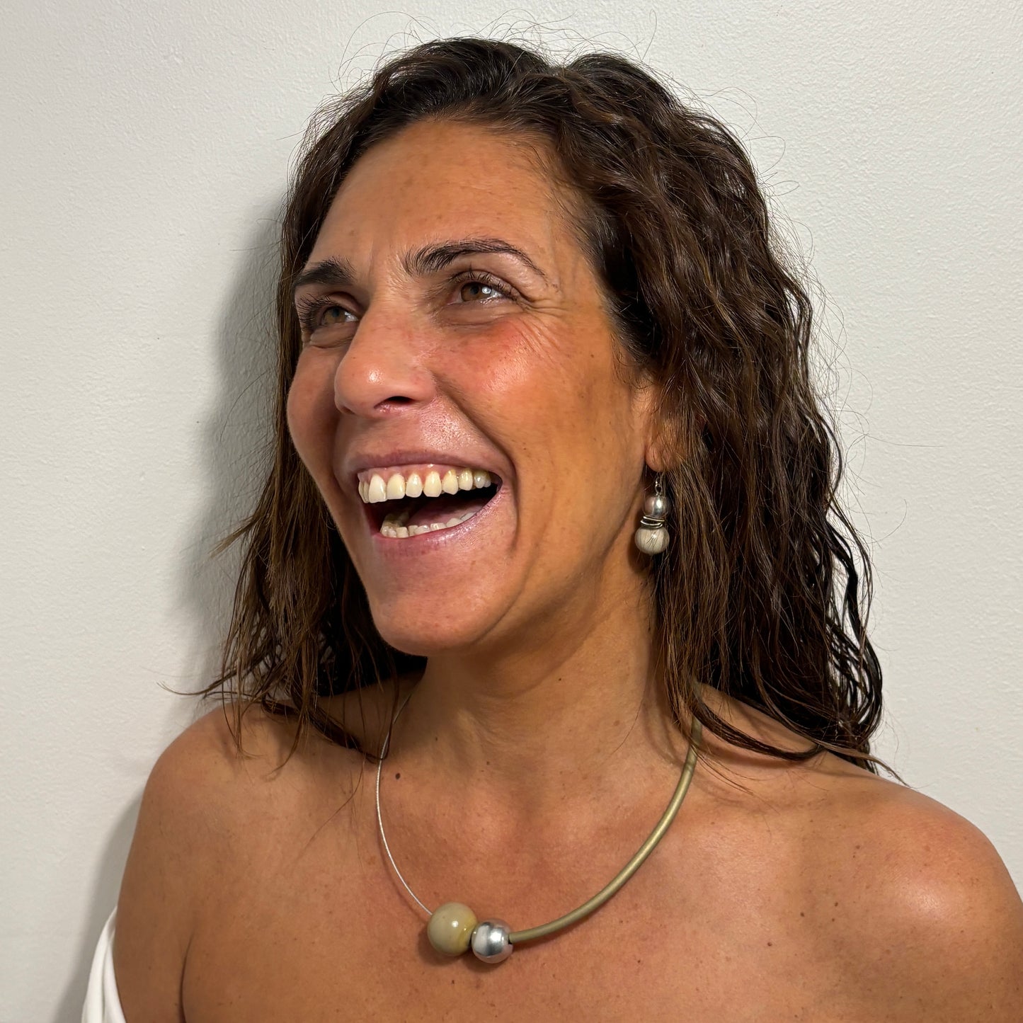 Conjunto con perlas de vidrio de Murano MAREA NORD · Jolly Venezia × Caomka. Color BEIGE/MARFIL/PLATA