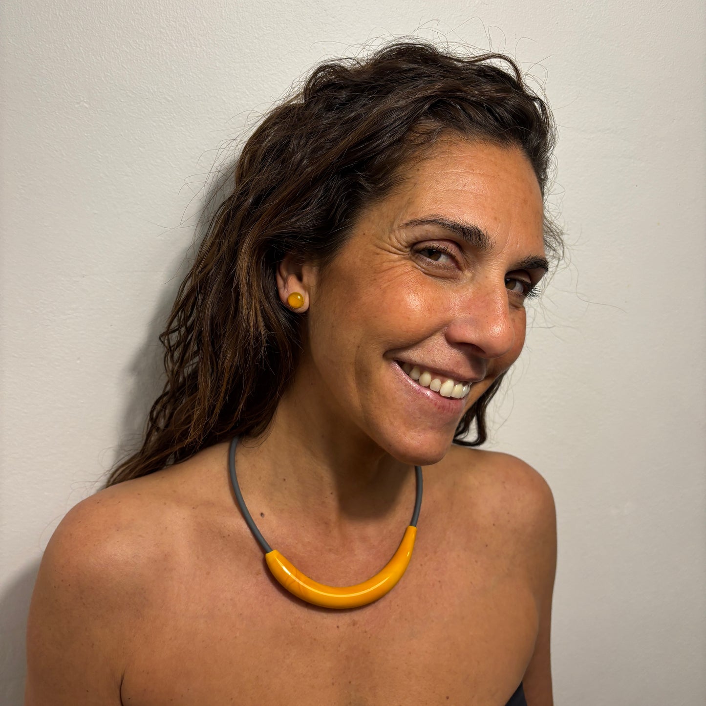 Conjunto Aurea · Jolly Venezia × Caomka · Color: Dorado Ámbar