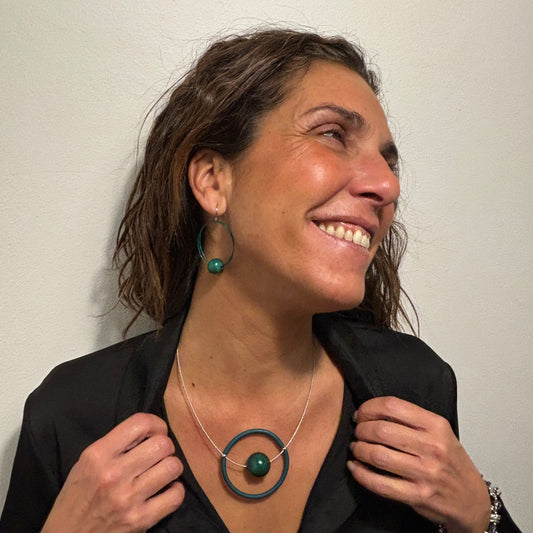 Conjunto con perla de vidrio de Murano GIOCO & TALO · Jolly Venezia × Caomka · Color: Verde Laguna