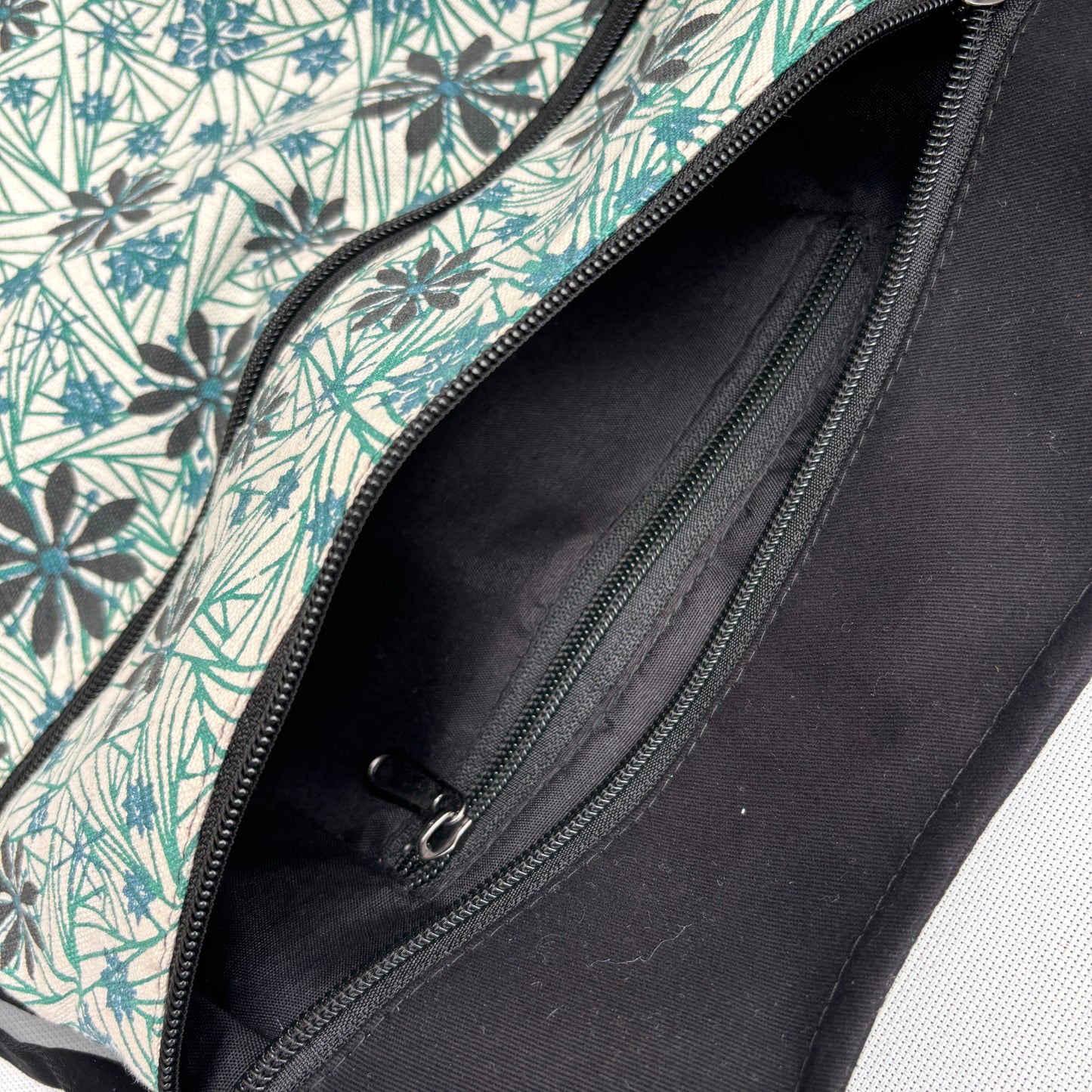 Mochila Reversible "Pokhara" · Pieza 15914