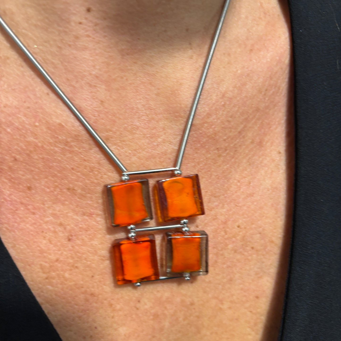 Conjunto con perlas de vidrio de Murano Ámbar Quattro · Jolly Venezia × Caomka