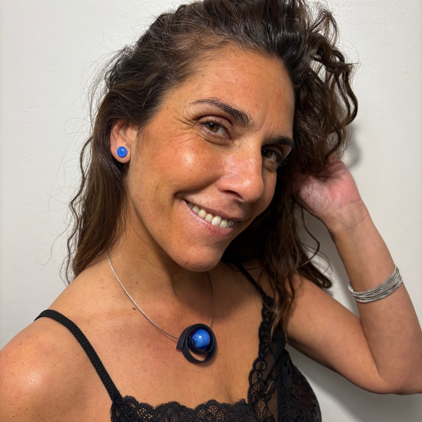 Conjunto con perla de vidrio de Murano SPIRA · Jolly Venezia × Caomka · Color: Azul Laguna