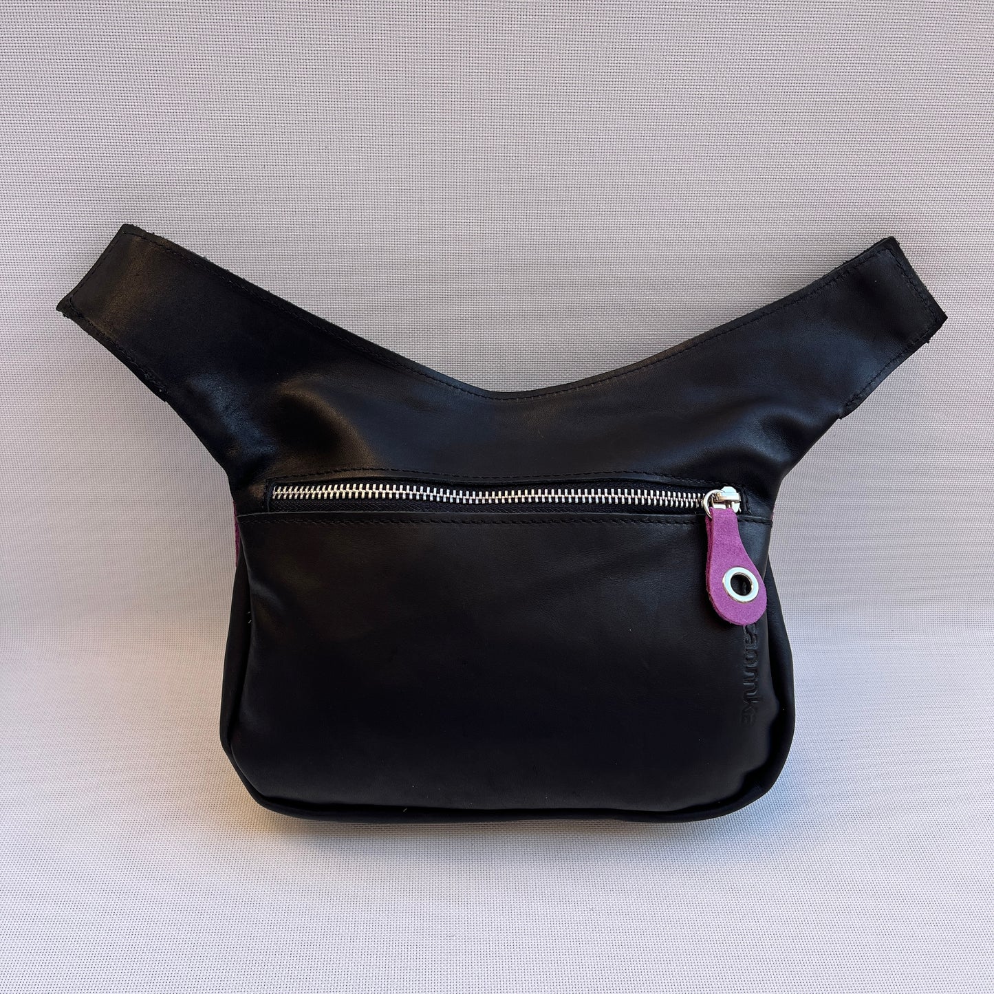 Special Black & Fucsia · Piel - Cuero · Pieza Exclusiva Núm. 15064