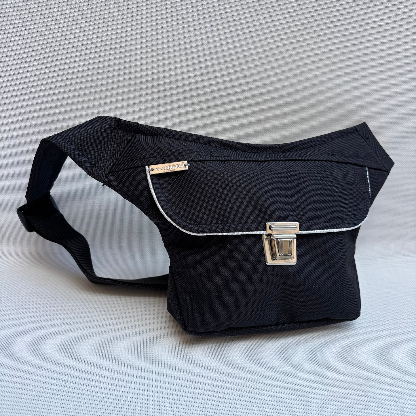 Riñonera Mini "Special Black" · Impermeable + Bolsillo trasero extra · Pieza Exclusiva Núm. 19273