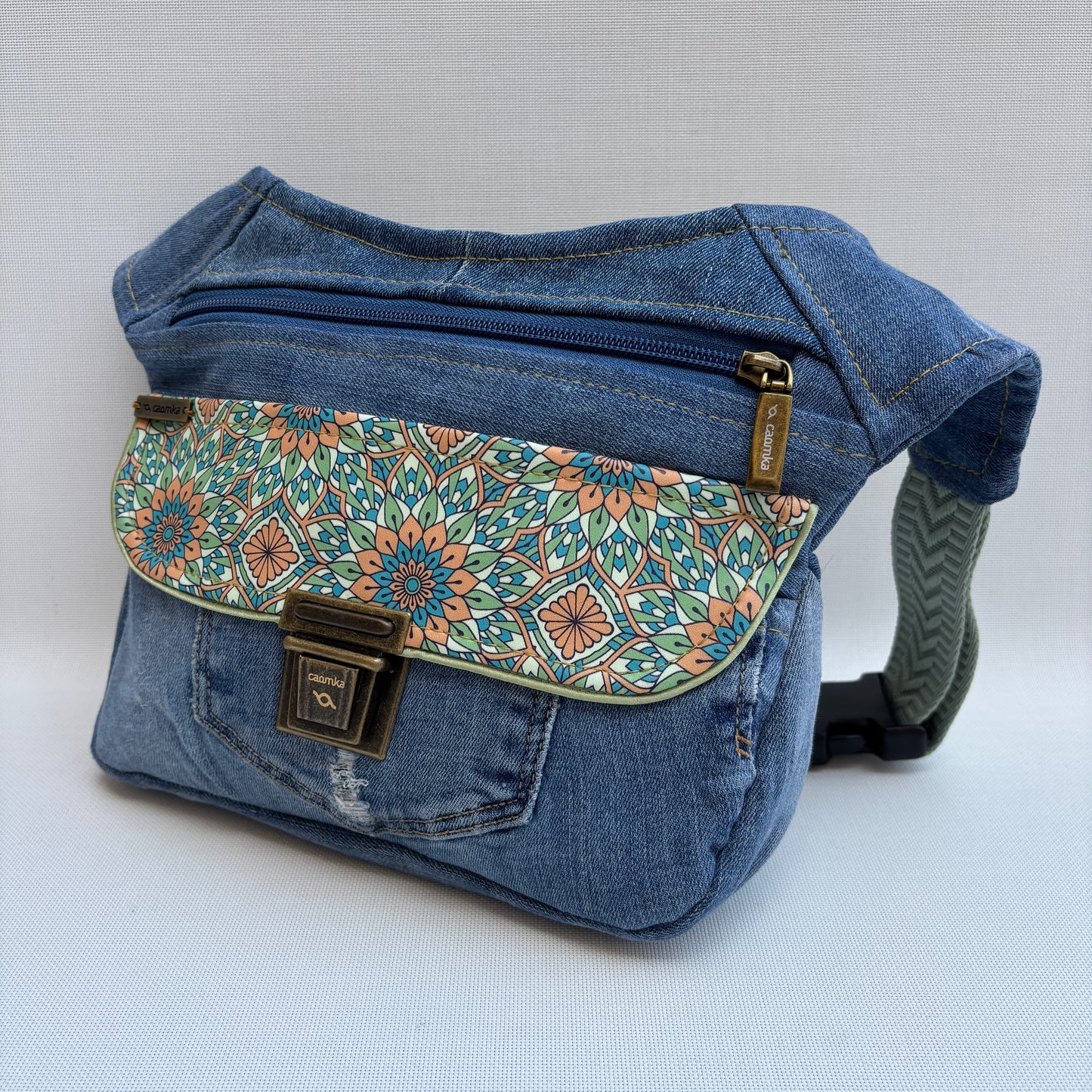 ♻️ Jeans Recycled ♻️ Unique Piece No. 11935