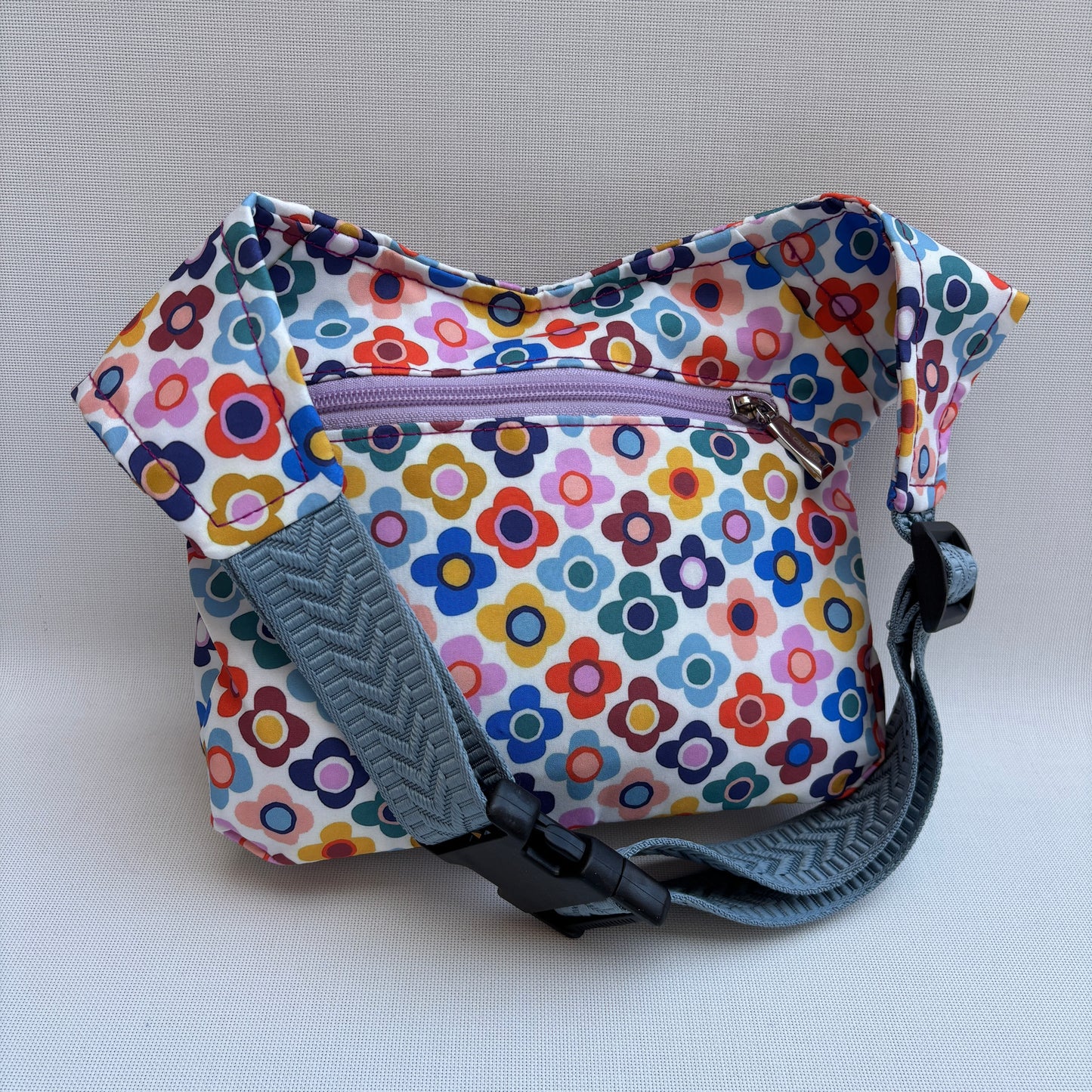 Riñonera "Special Flowers Top" + Bolsillo trasero · Pieza Única Núm. 19165