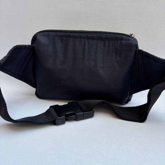 Riñonera Urban "Elegant Black" · Pieza Única Núm. 19483