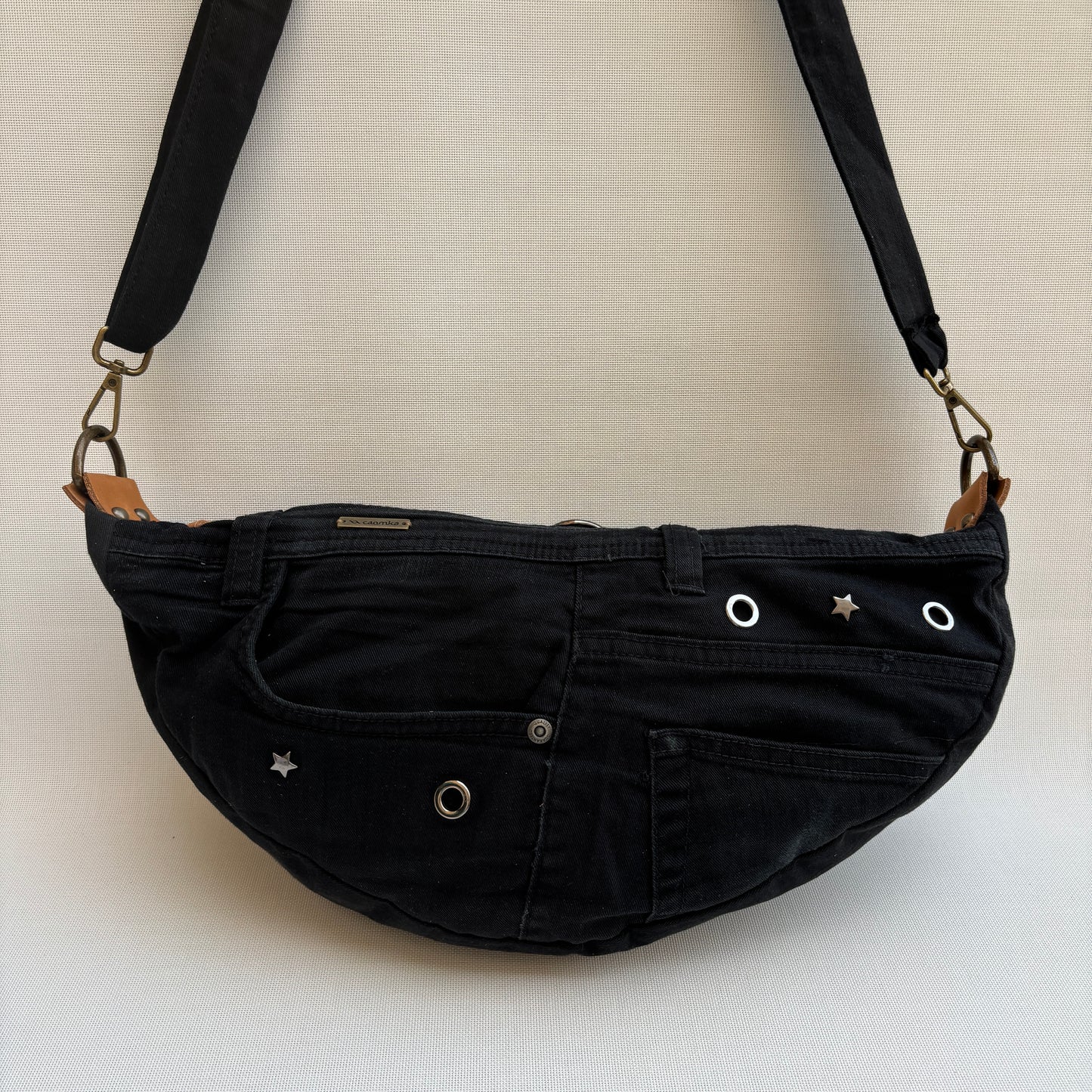 Bolso, bandolera vaquero · Media Luna · ♻️ Jeans Recycled ♻️ · Pieza Única Núm. 17647