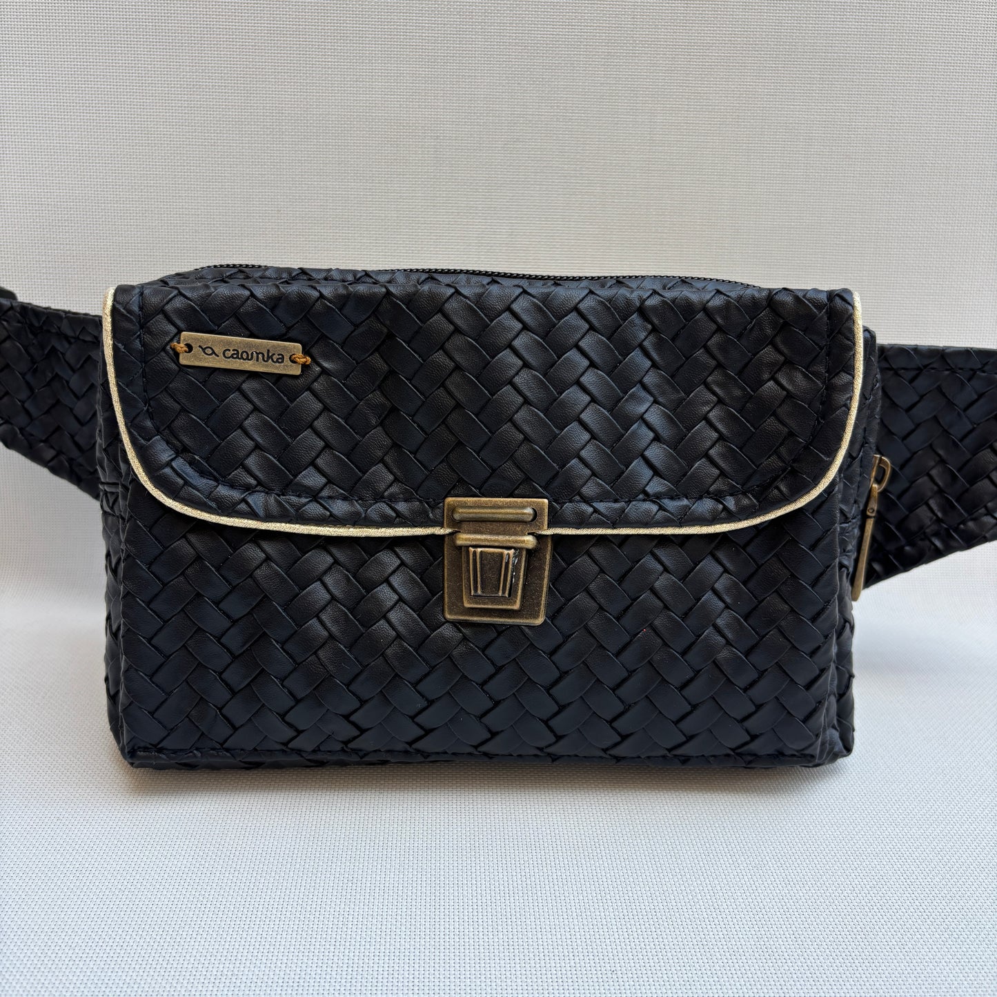 Riñonera Urban "Special Black Top" · Polipiel · Pieza Única Núm. 19481