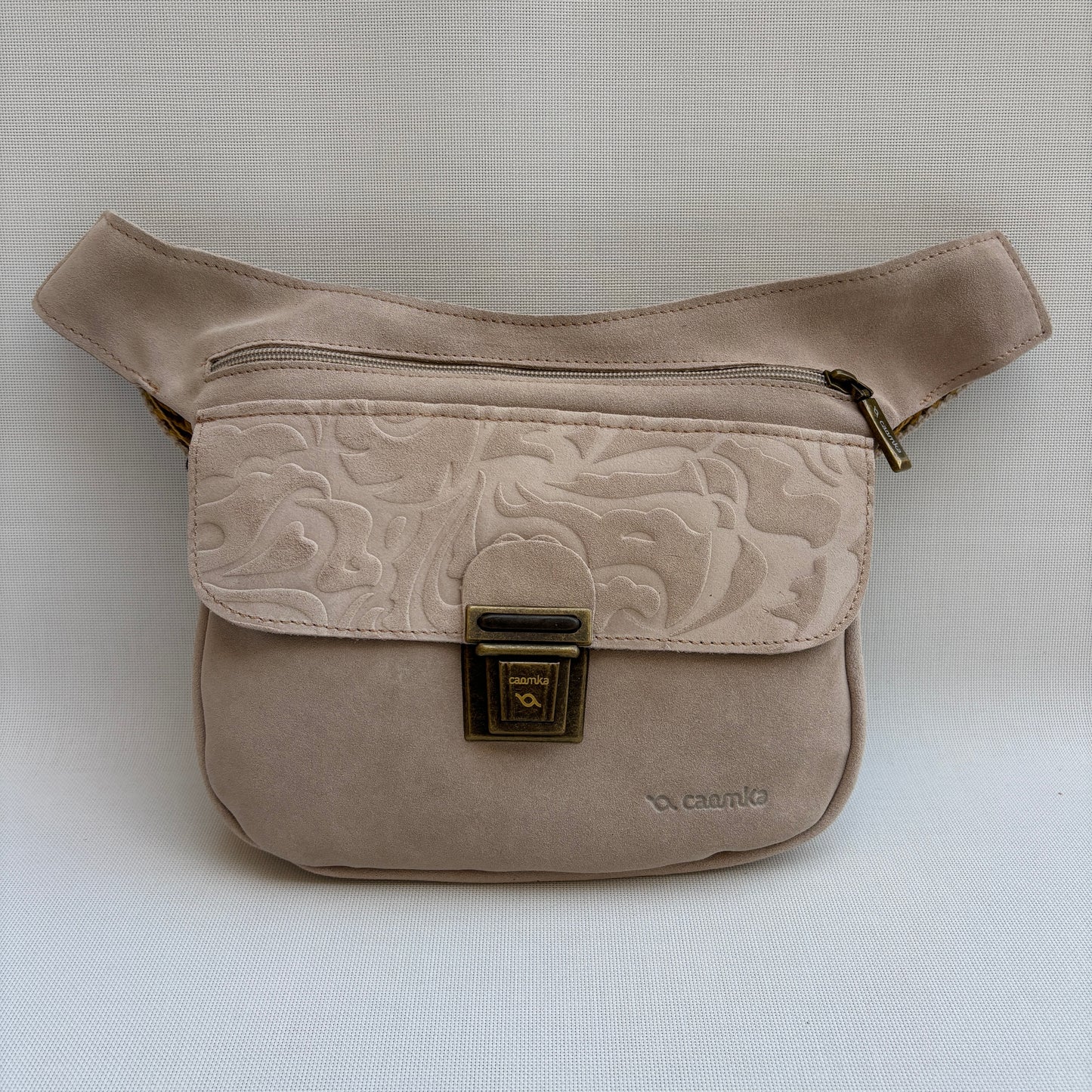 Riñonera "Elegant Summer Beige"  · Piel · Pieza Exclusiva Núm. 17687