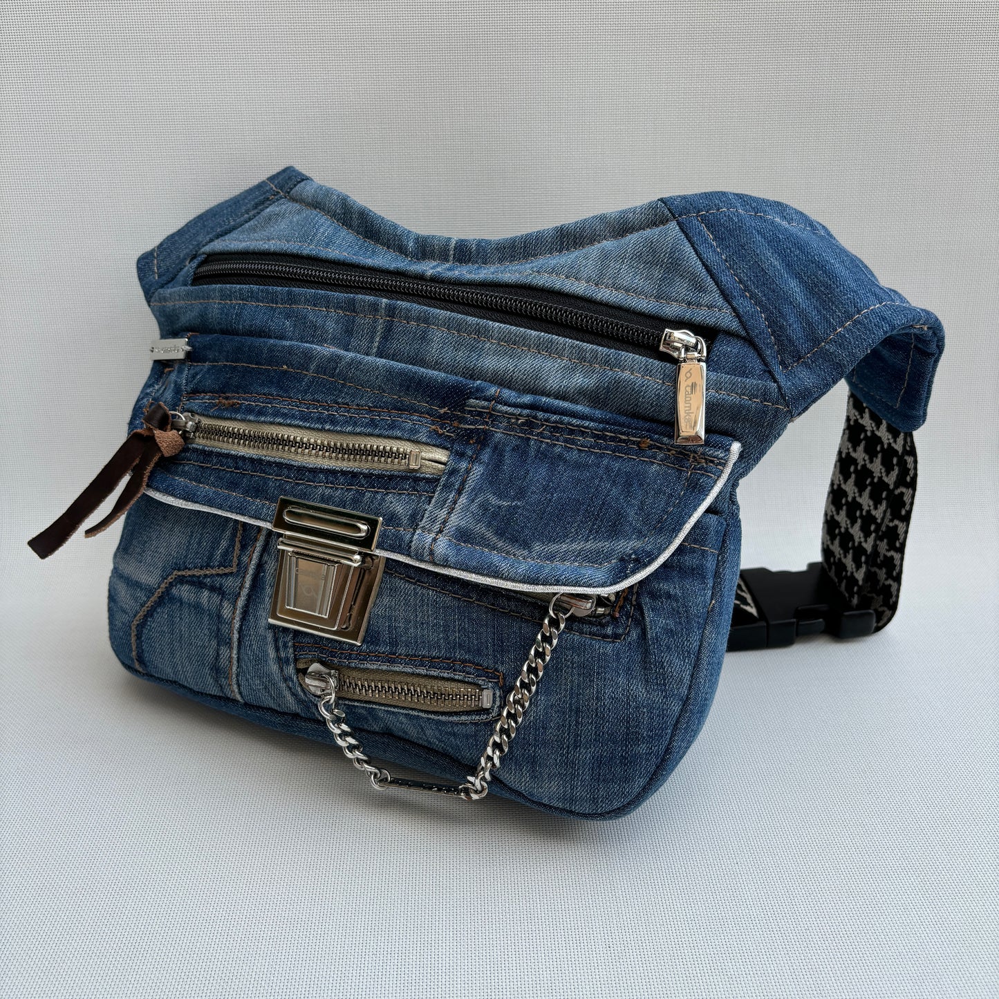 Special Miss Sixty ♻️ Jeans Recycled ♻️ · Pieza Única Núm. 16050