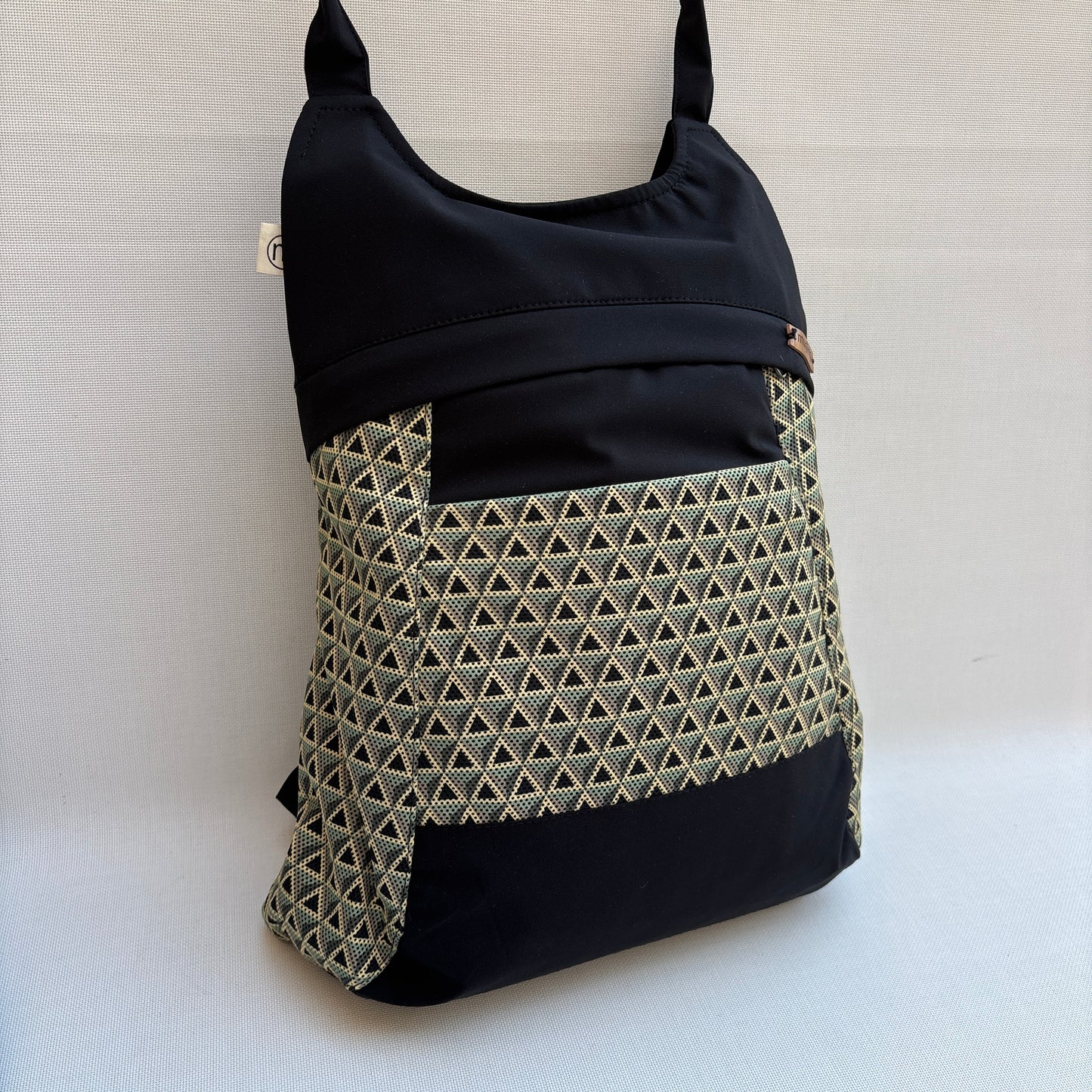 Mochila "Everest" · Súper ligera · Pieza 19101
