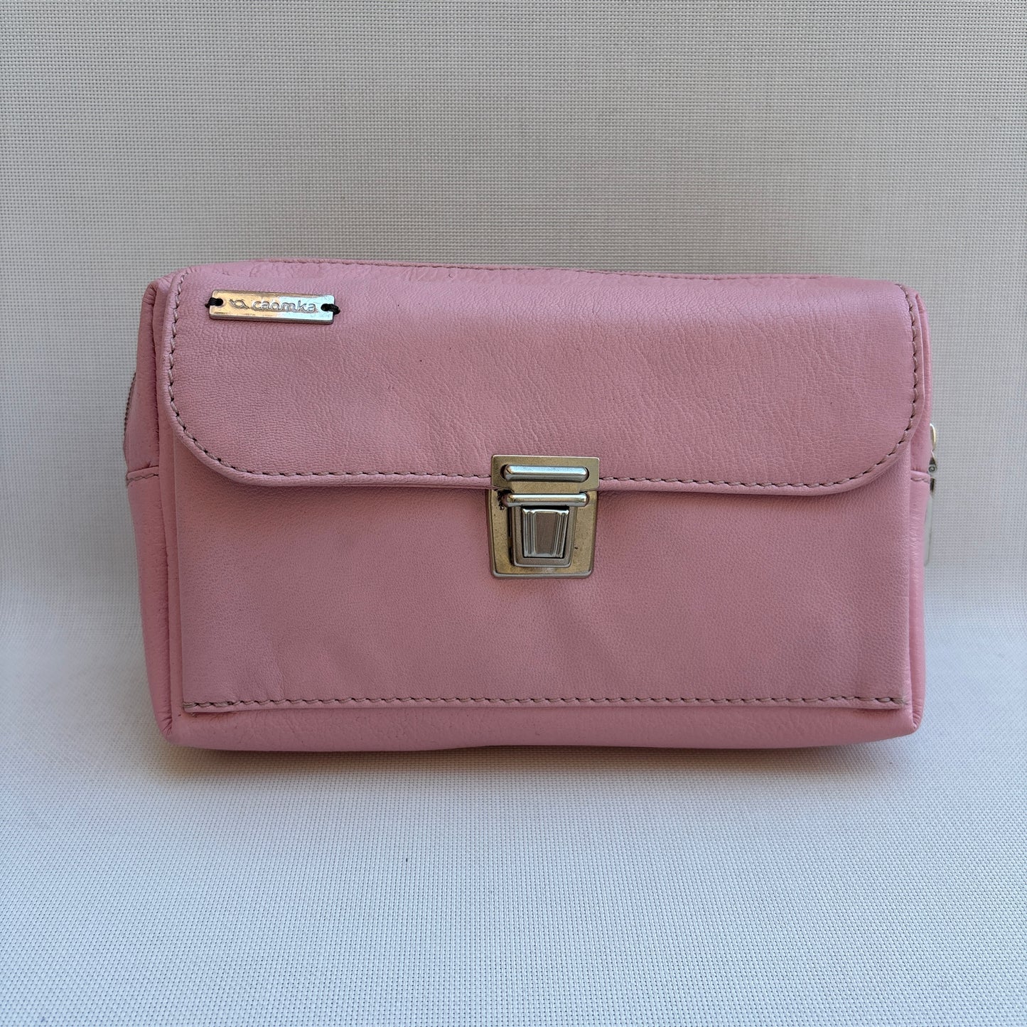 Riñonera Urban Classic · Rosa · Piel · Pieza Exclusiva Núm. 19138
