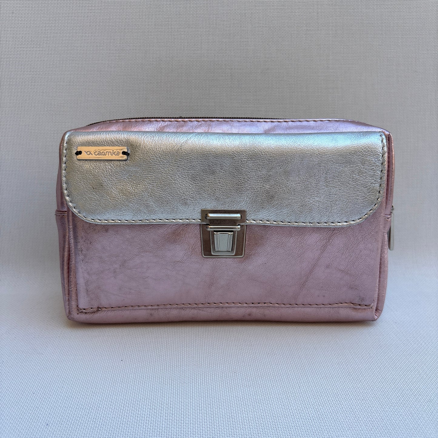 Riñonera Urban "Metal Pink" · Piel · Pieza Únicaa Núm. 19135