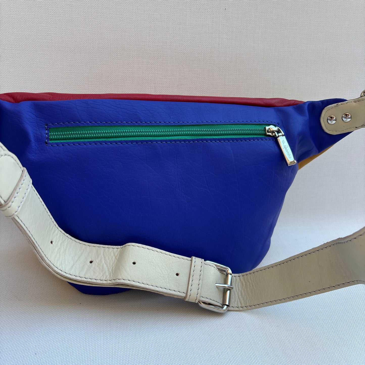 Retro Chic Watermelon Fantasy Colors · Piel / Cuero · Pieza Única Núm. 19146