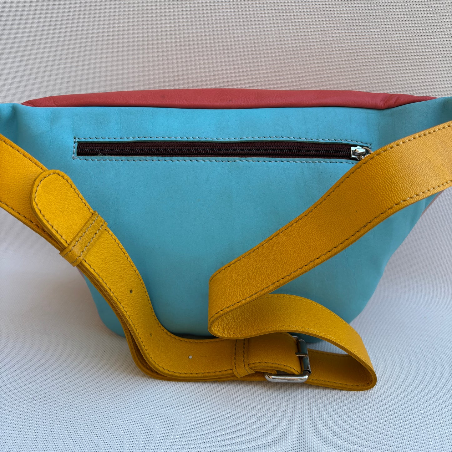 Retro Chic Watermelon Fantasy Colors · Piel / Cuero · Pieza Única Núm. 19144