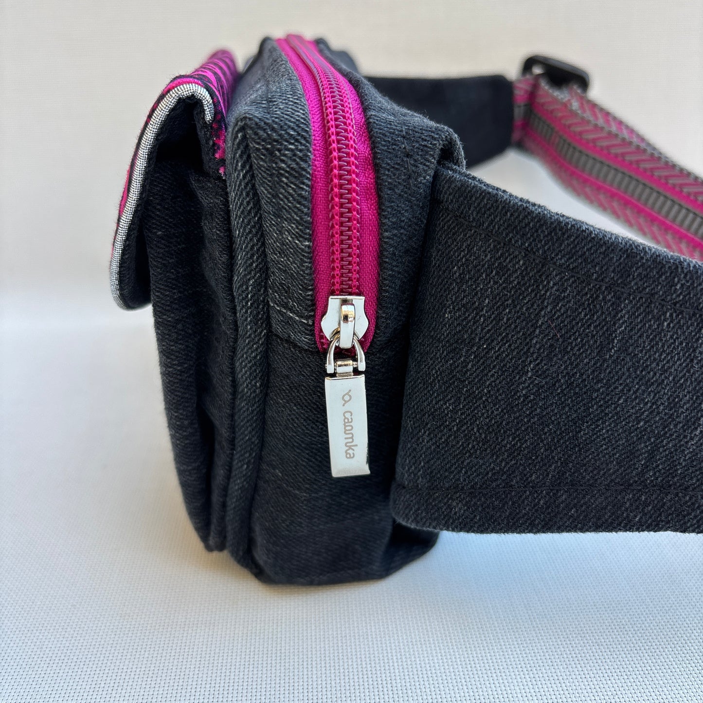 Riñonera Urban "♻️ Africa Jeans Recycled Top ♻️" · Pieza Única Núm. 19117