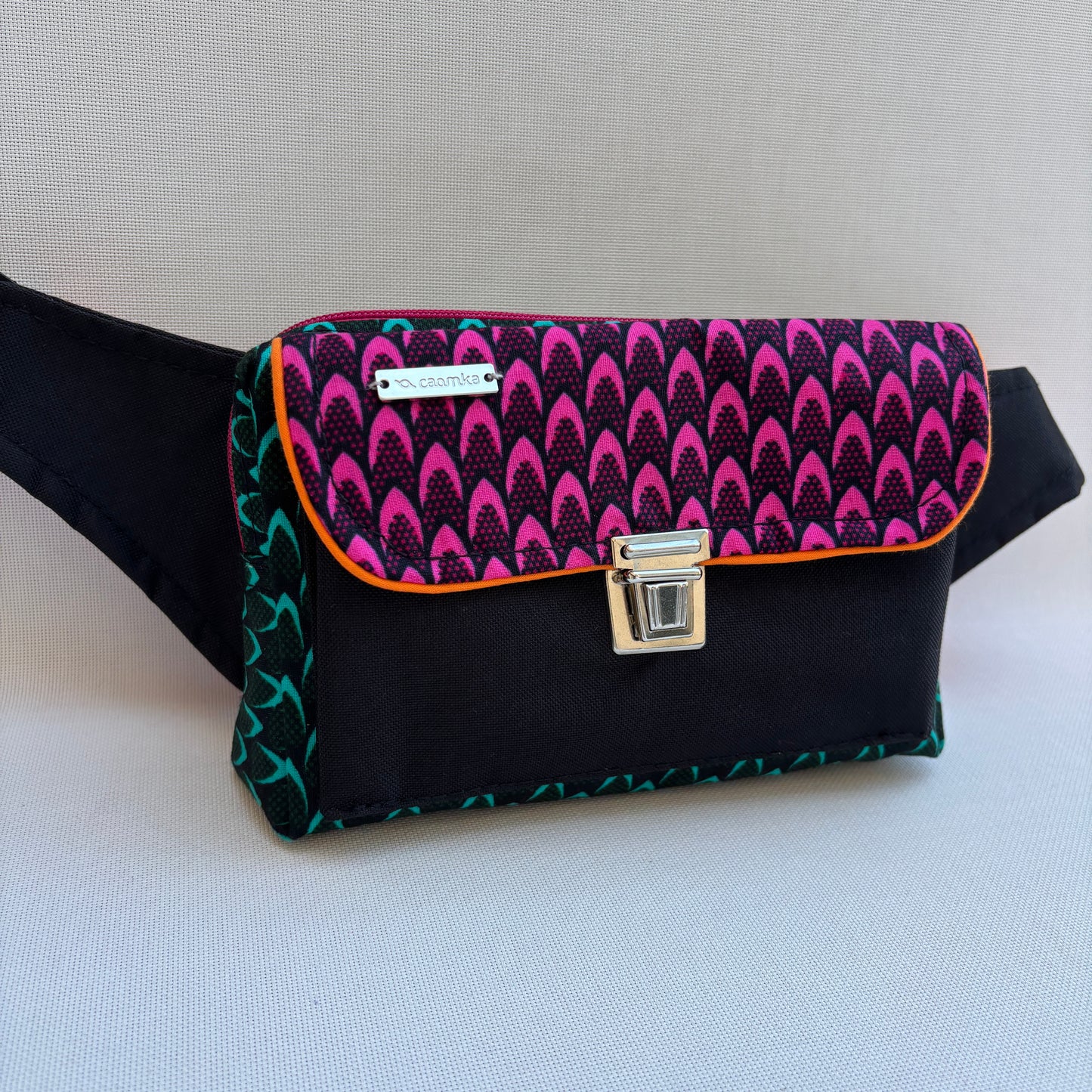 Riñonera Urban "Special Africa Top" · Pieza Única Núm. 19113