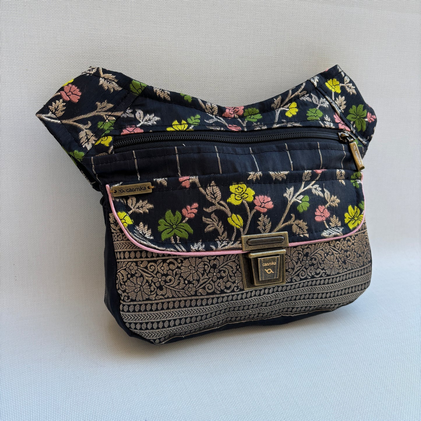 Riñonera "Elegant Luxury India Golden" + Bolsillo trasero · Pieza Única Núm. 19170