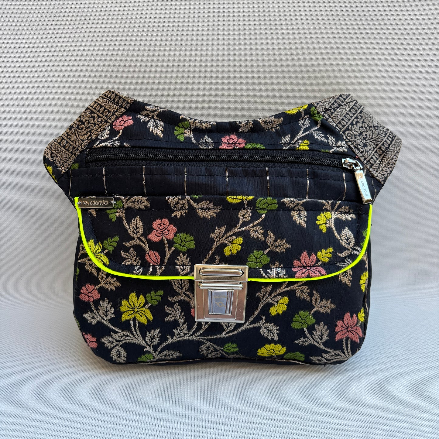 Riñonera "Elegant Luxury India Golden" + Bolsillo trasero · Pieza Única Núm. 19171