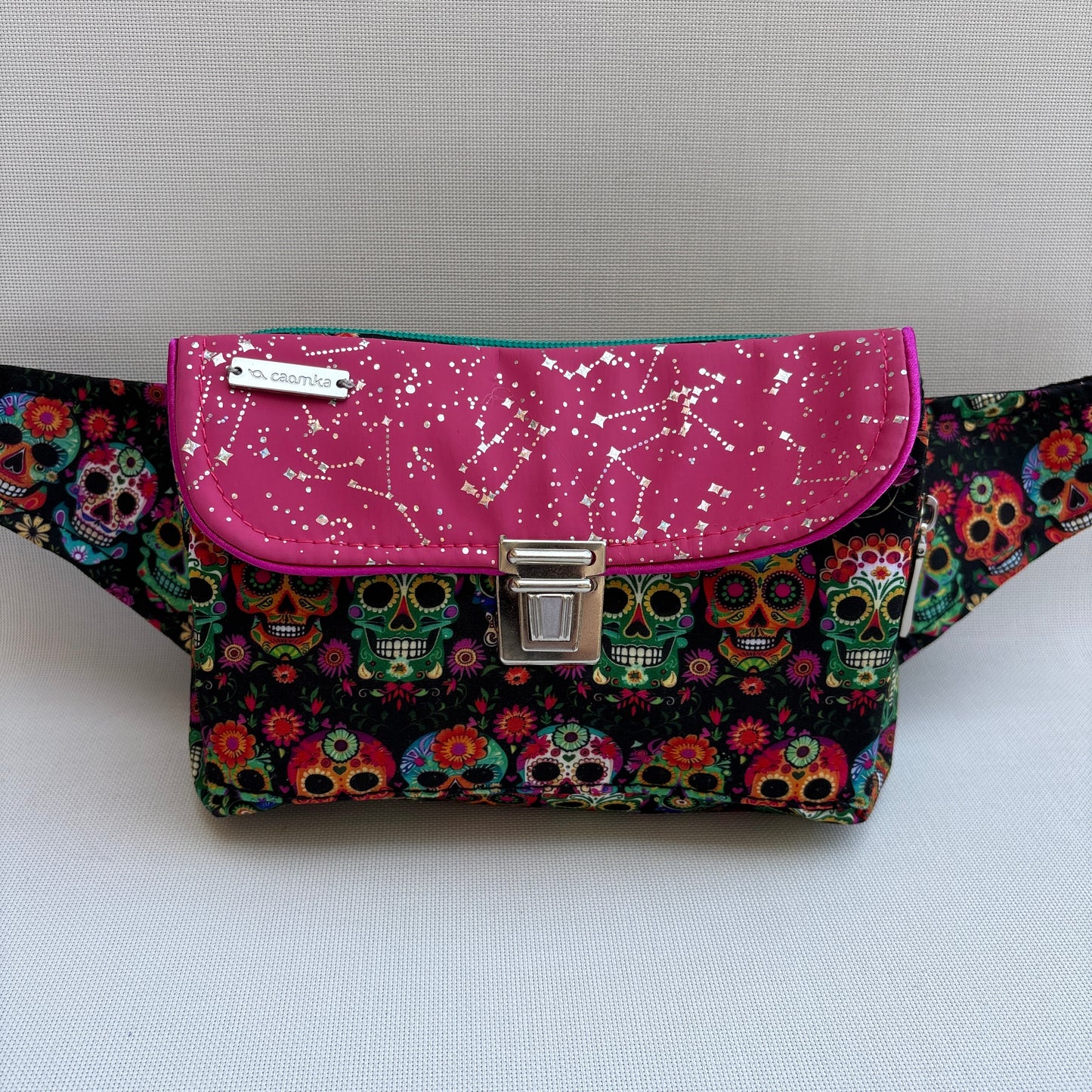 Riñonera Urban "Special Skulls Colorfull" · Pieza Única Núm. 19238