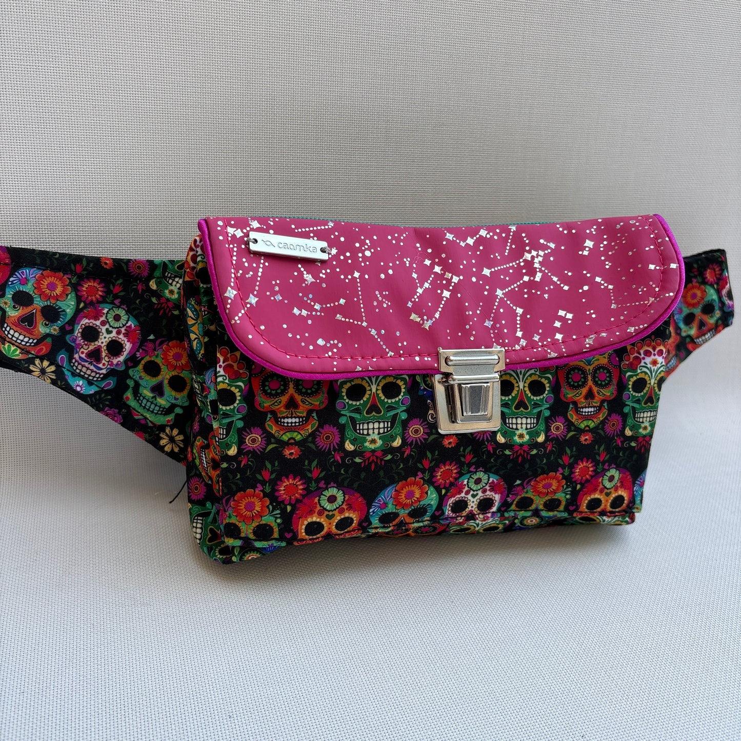 Riñonera Urban "Special Skulls Colorfull" · Pieza Única Núm. 19238