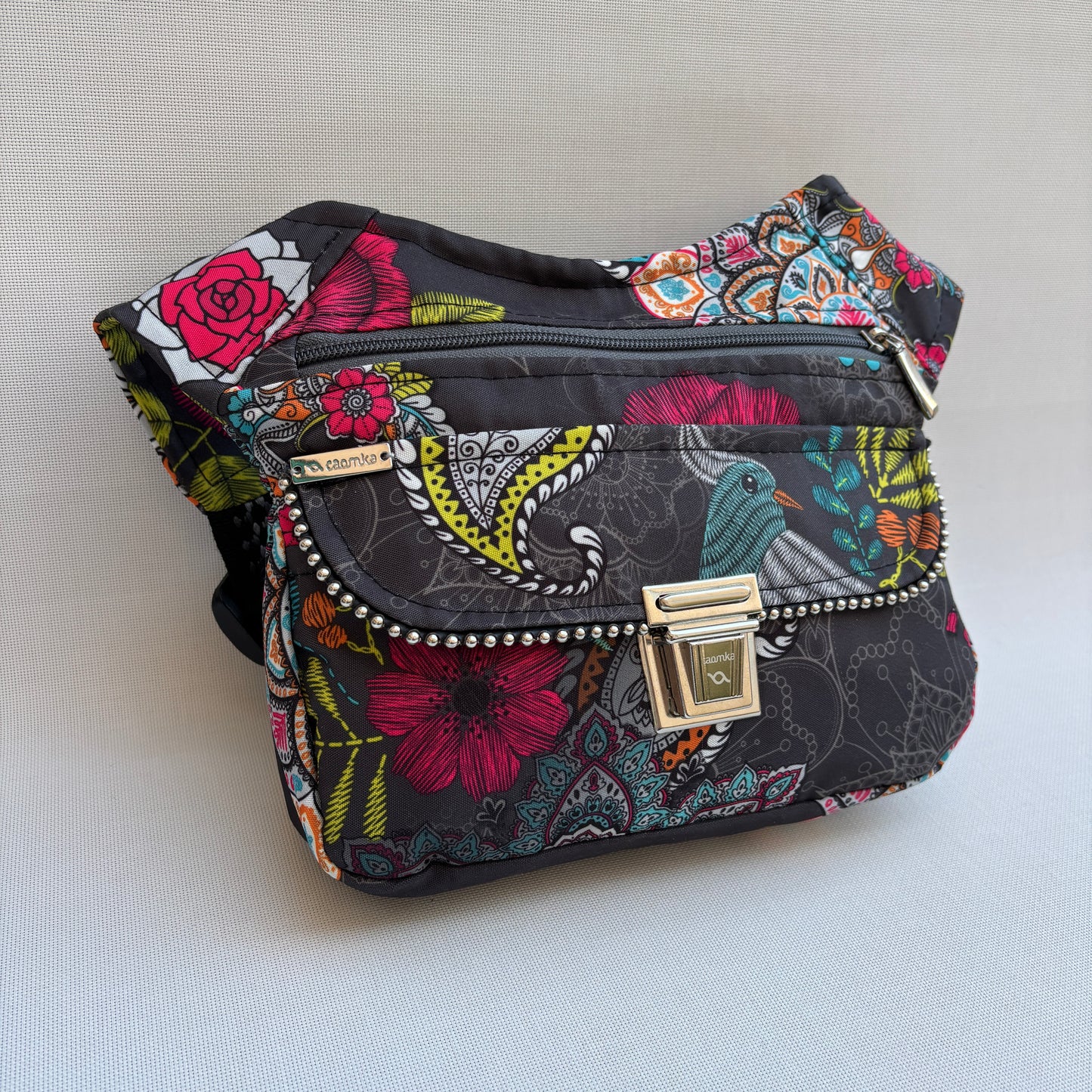 Riñonera "Special Birds & Mandalas Top" + Bolsillo trasero · Impermeable ·Pieza Única Núm. 18438