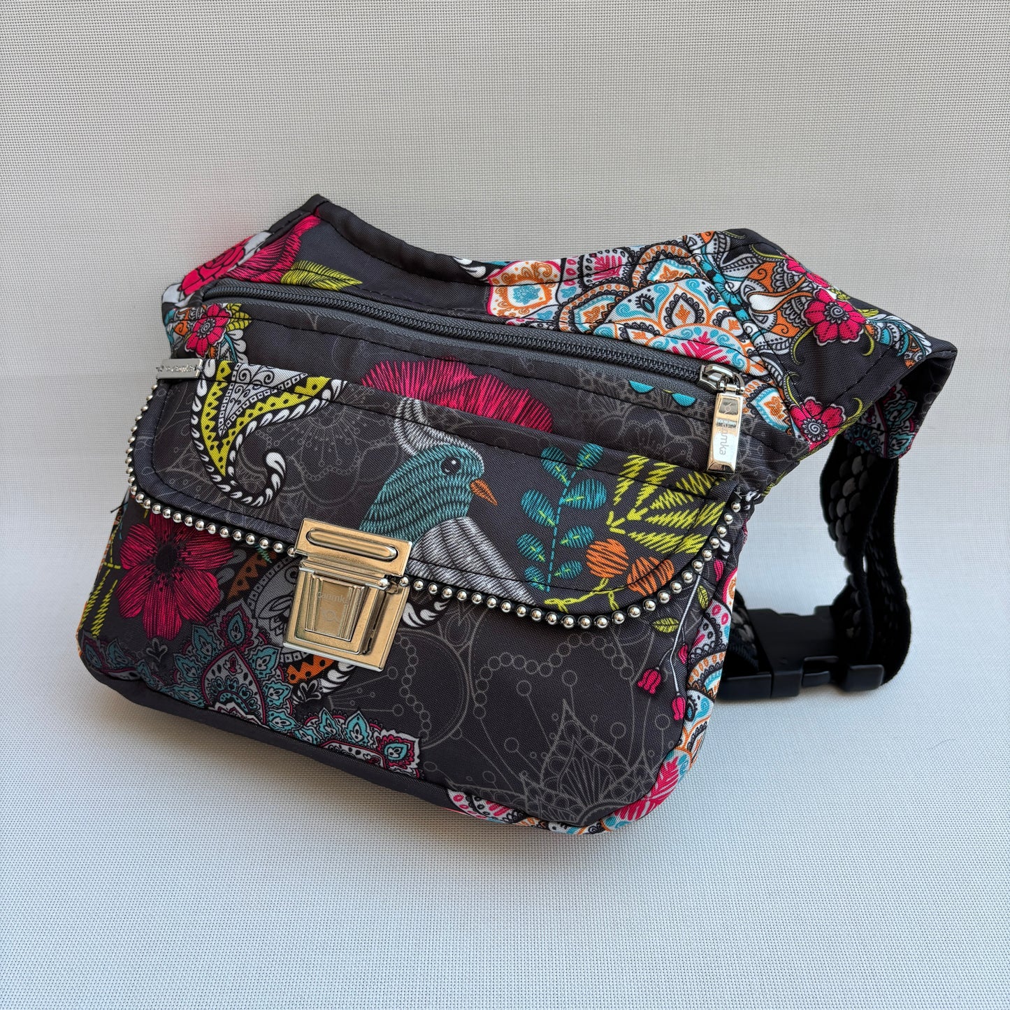 Riñonera "Special Birds & Mandalas Top" + Bolsillo trasero · Impermeable ·Pieza Única Núm. 18438