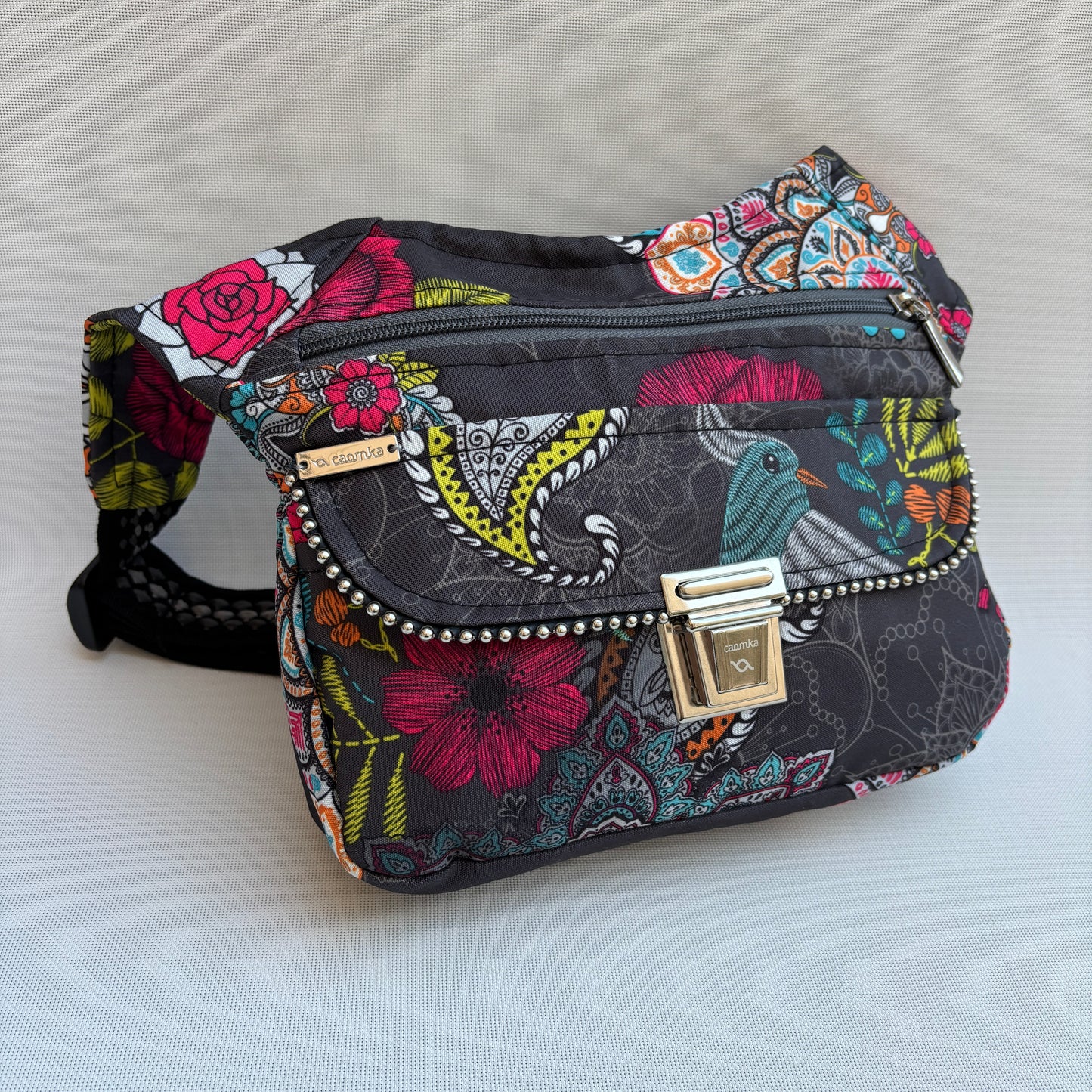 Riñonera "Special Birds & Mandalas Top" + Bolsillo trasero · Impermeable ·Pieza Única Núm. 18438