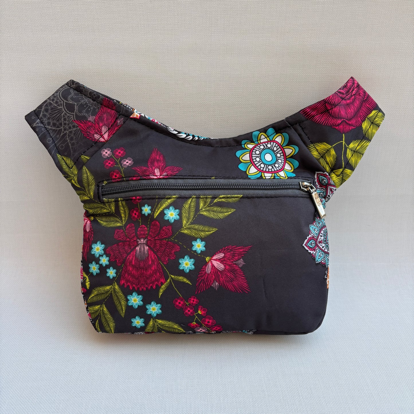 Riñonera "Special Birds & Mandalas Top" + Bolsillo trasero · Impermeable ·Pieza Única Núm. 18438