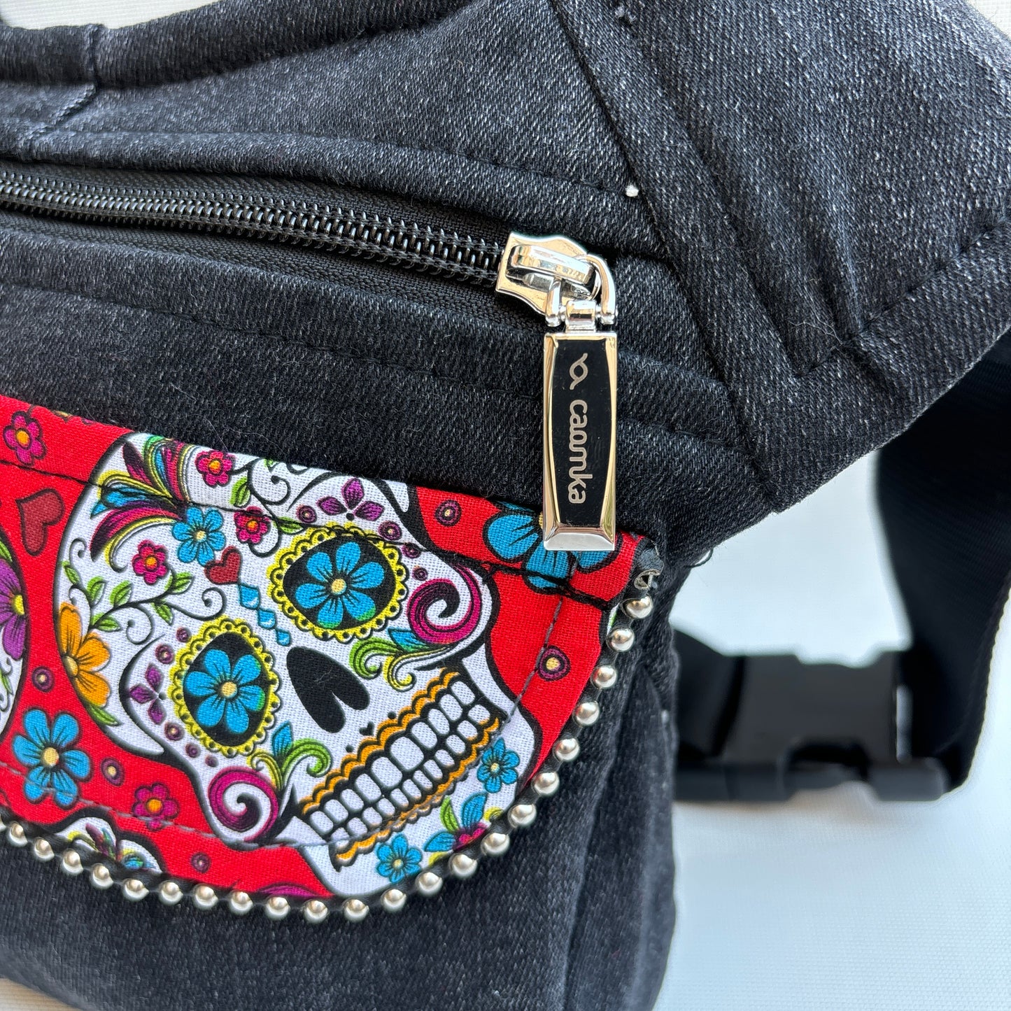 Mexican Skulls ♻️ Jeans Recycled ♻️ · Pieza Única Núm. 16071
