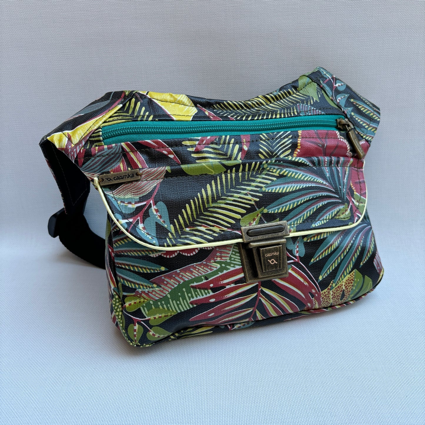 Special Tropical Summer · Impermeable · Pieza Única Núm. 16091