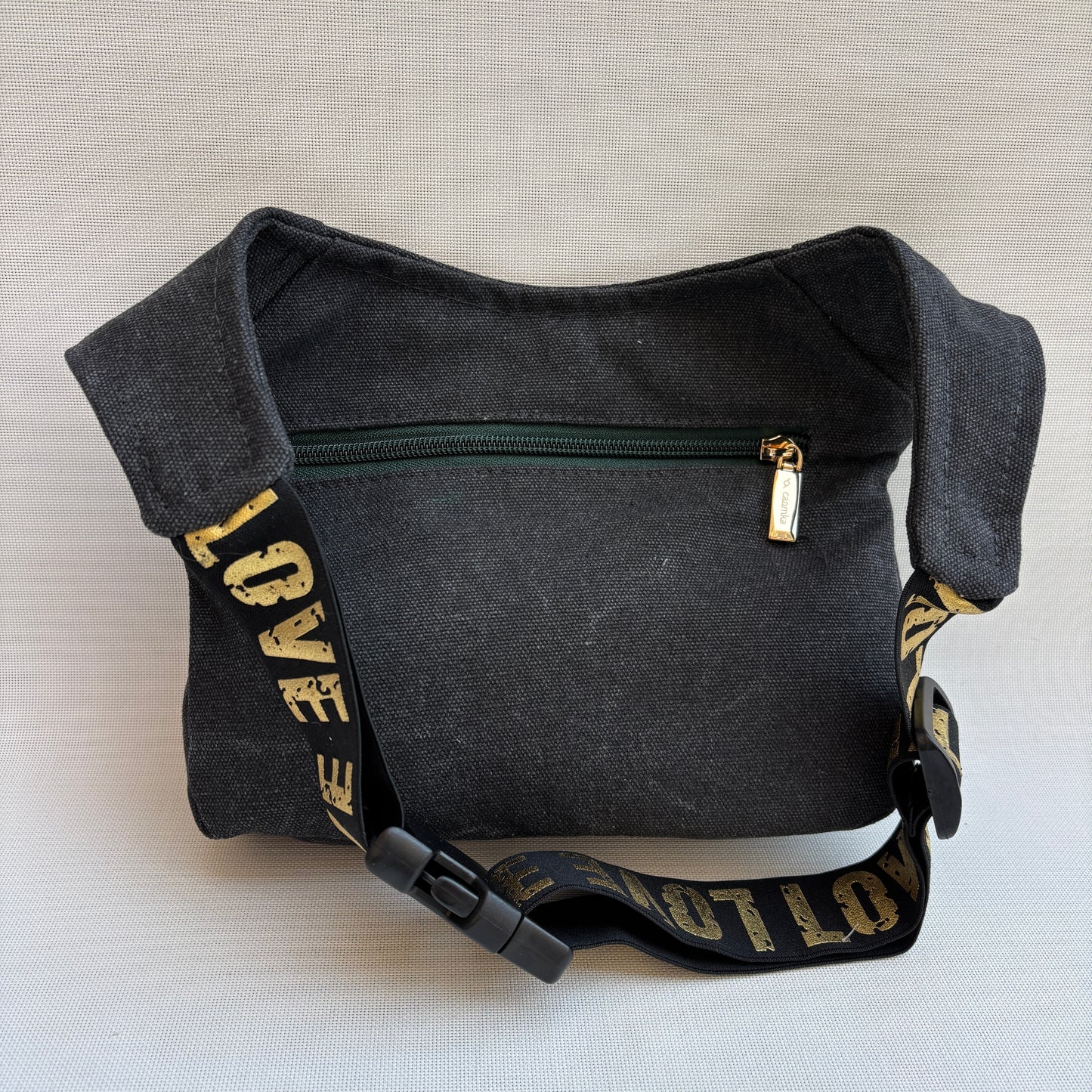 Riñonera "Special Green Animal Print Top" + Bolsillo trasero · Pieza Única Núm. 18318