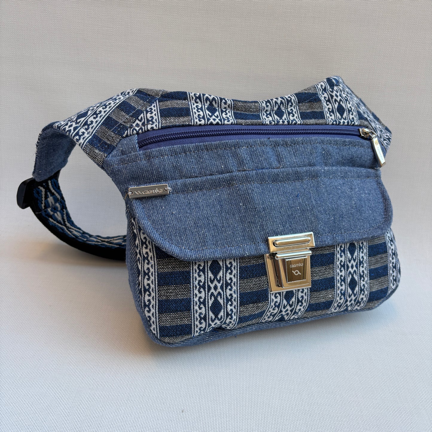 Riñonera "Special African Etnical Top" + Bolsillo trasero · Pieza Única Núm. 16856